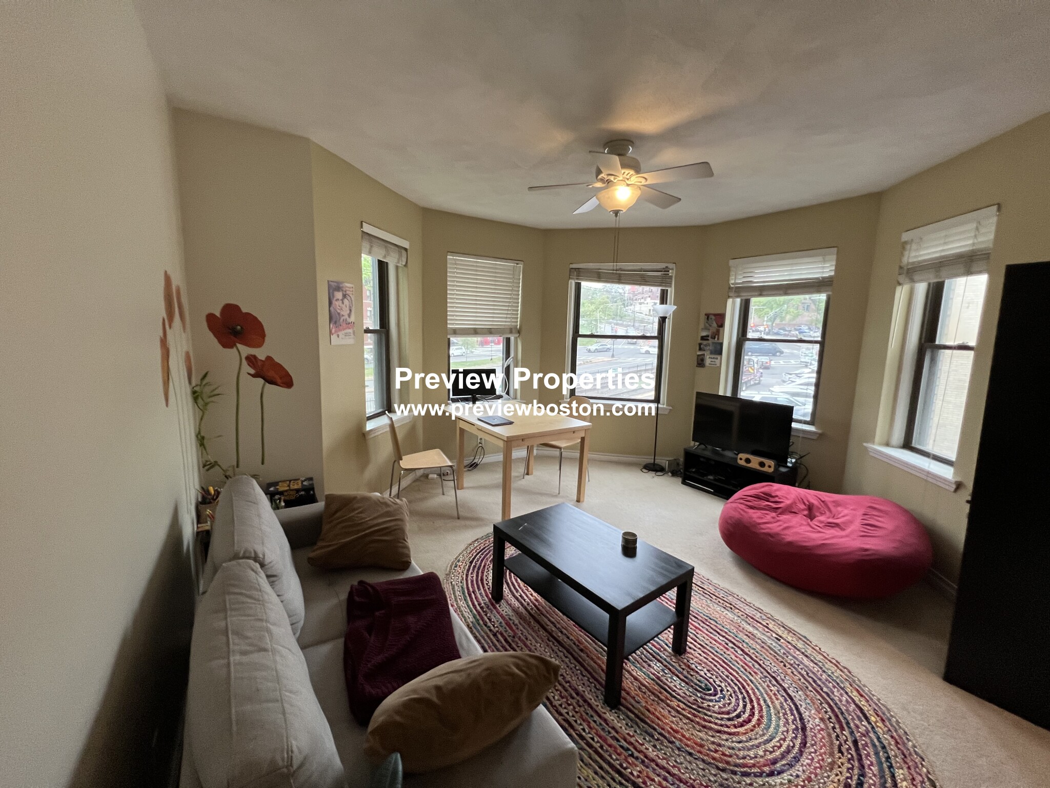 1427 Commonwealth Ave, Allston