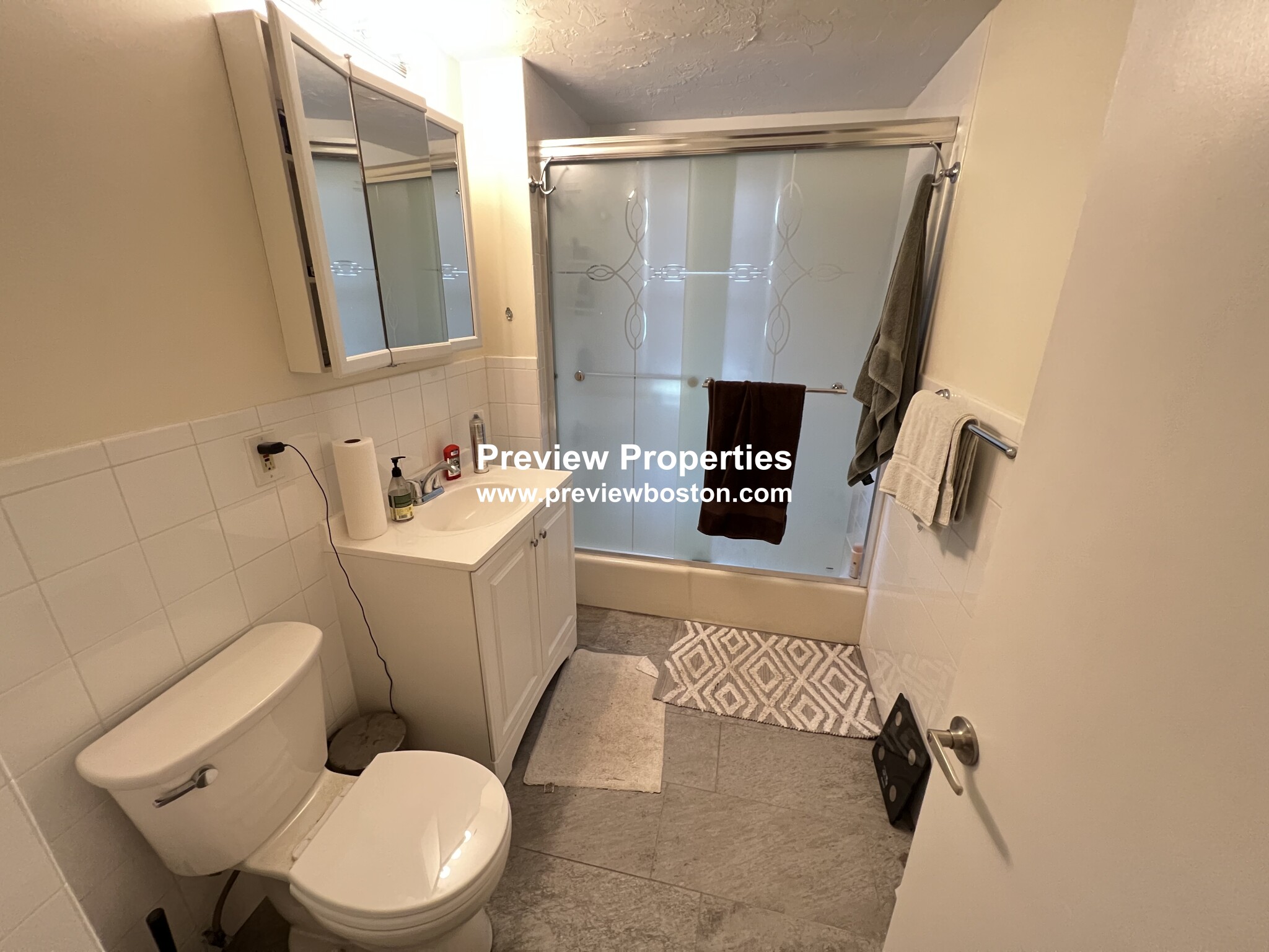 41 Newcastle Rd, Brighton