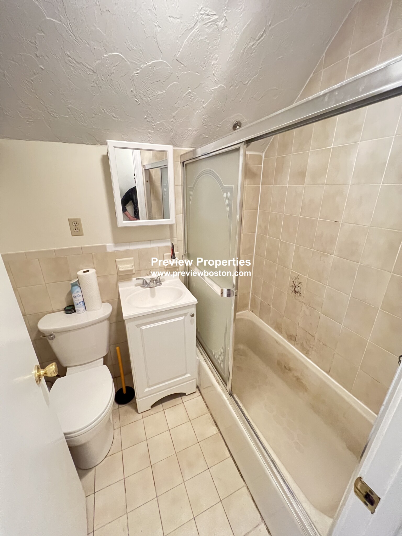 41 Newcastle Rd, Brighton