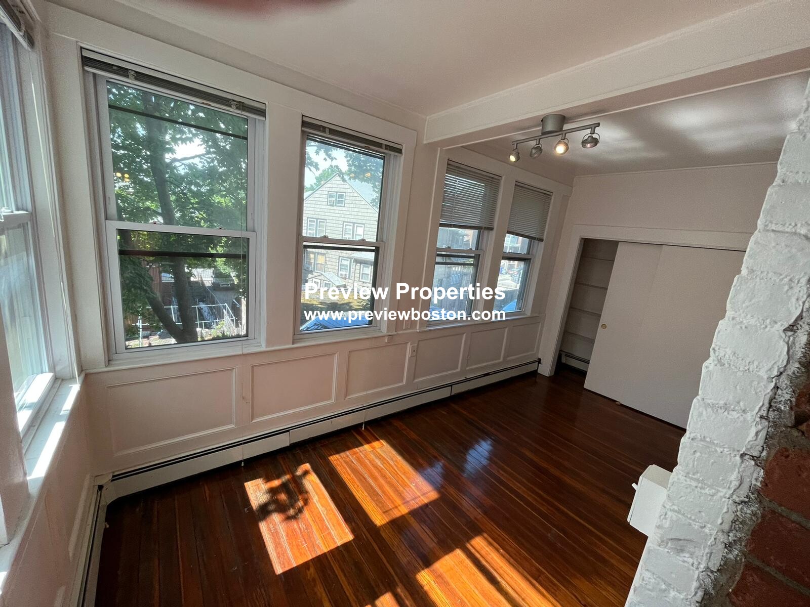 19 South St, Brighton