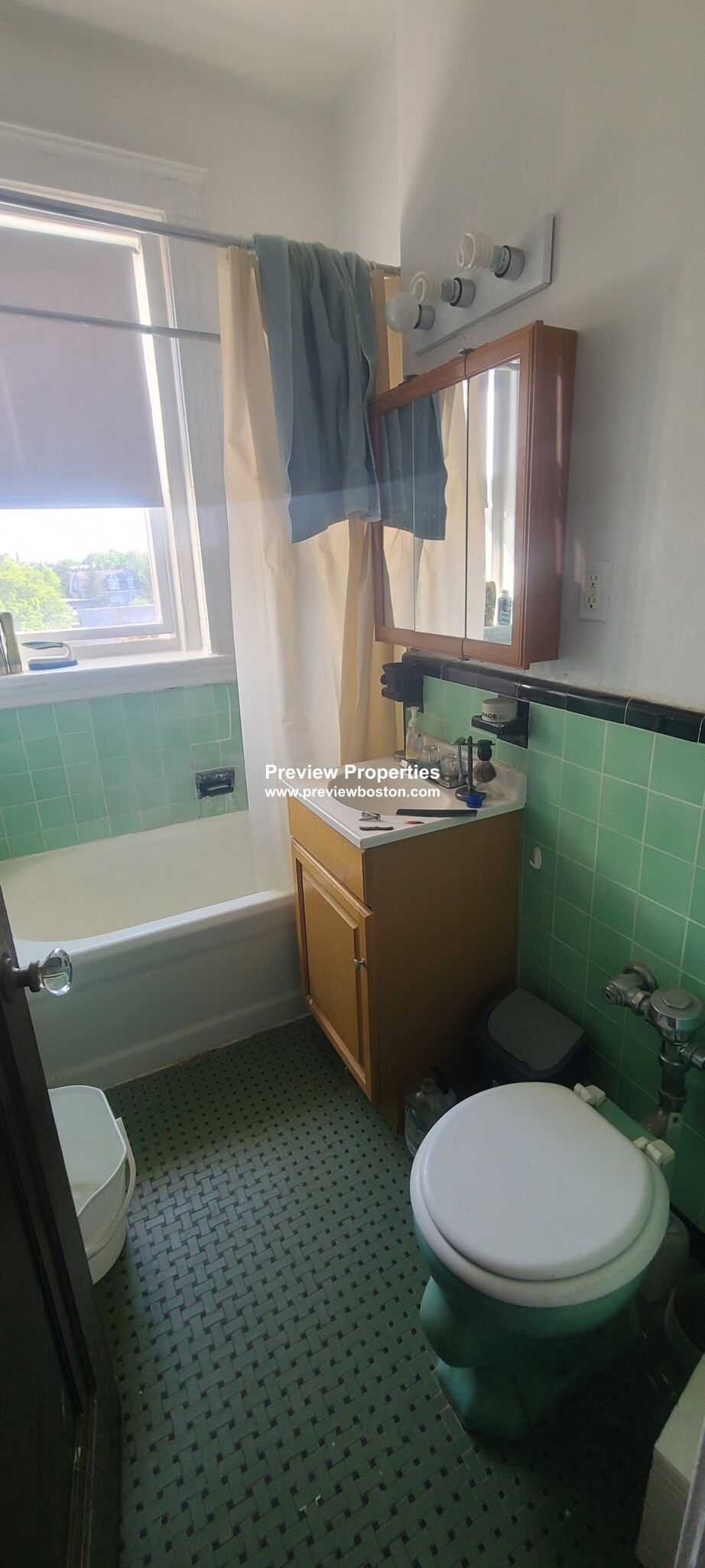 66 Chiswick Rd, Brighton