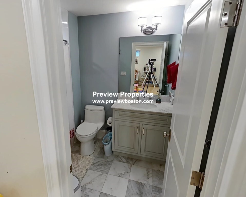 281 Walnut St, Brookline Hills