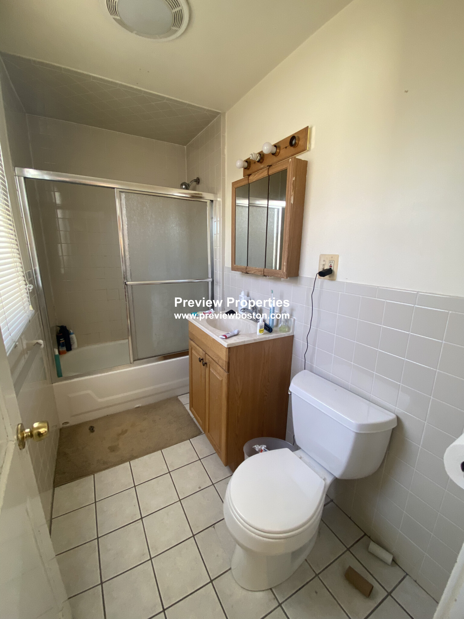 128 Washington St, Brighton