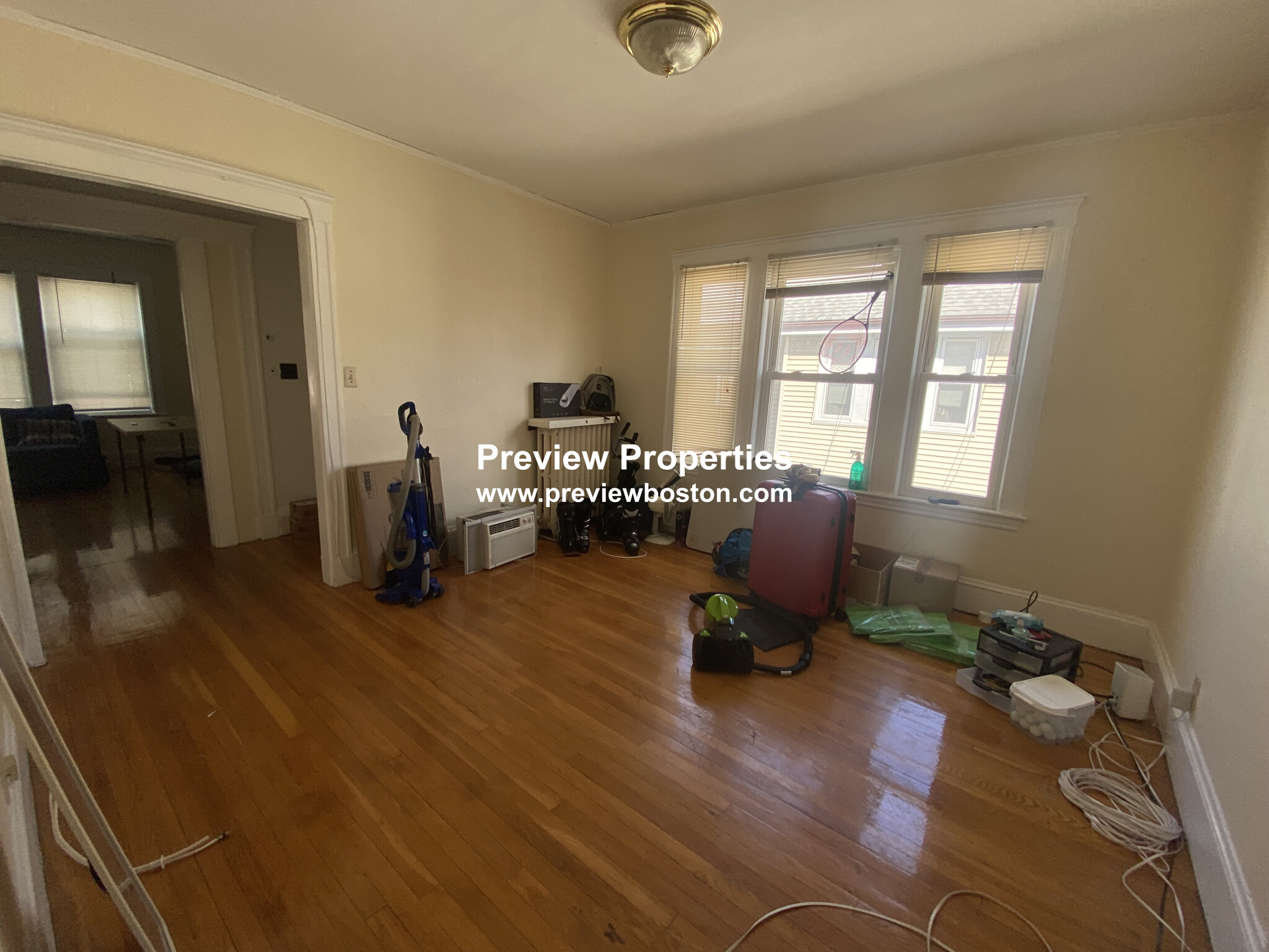 128 Washington St, Brighton