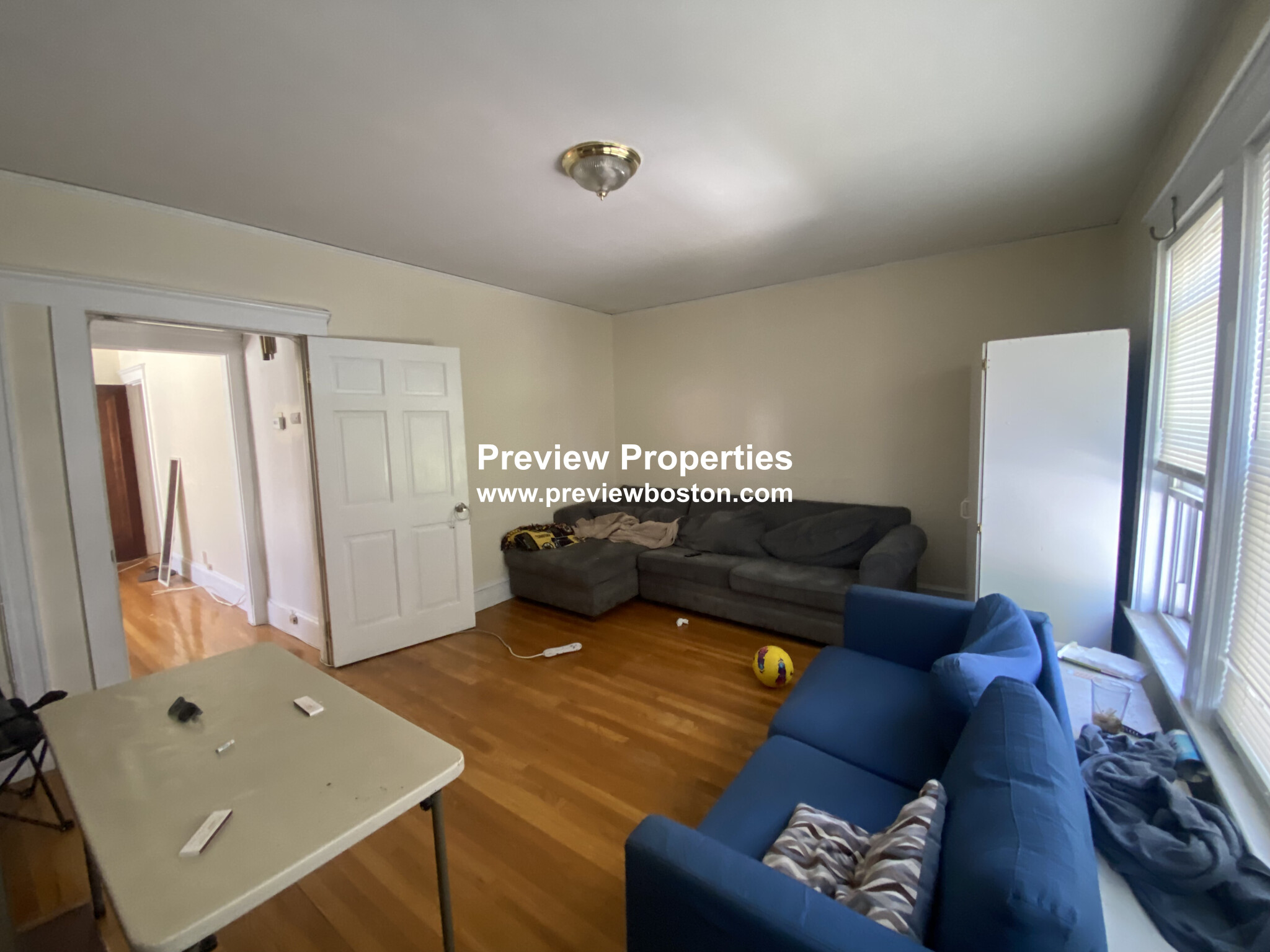 128 Washington St, Brighton