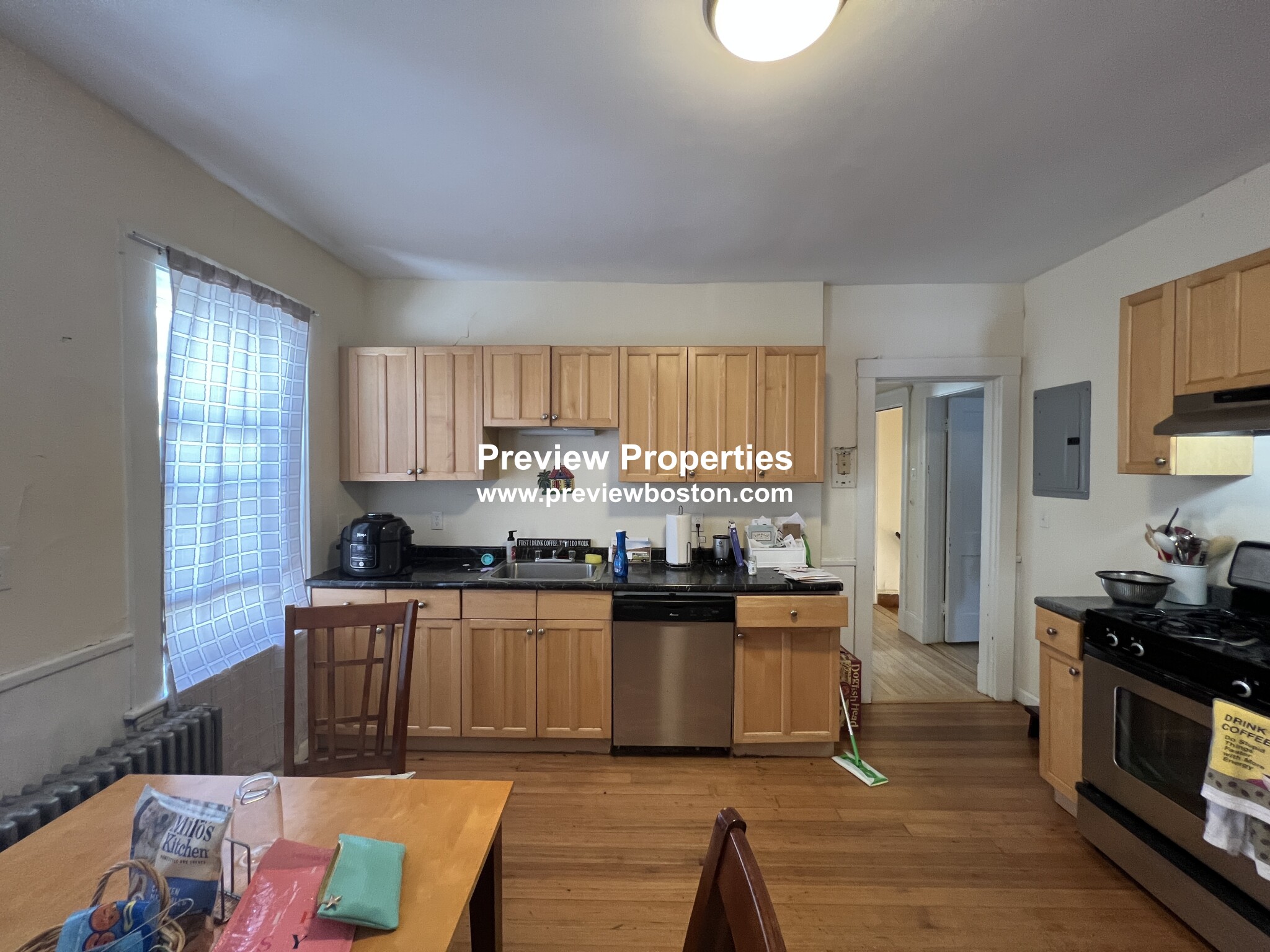 41 Hunnewell Ave, Brighton