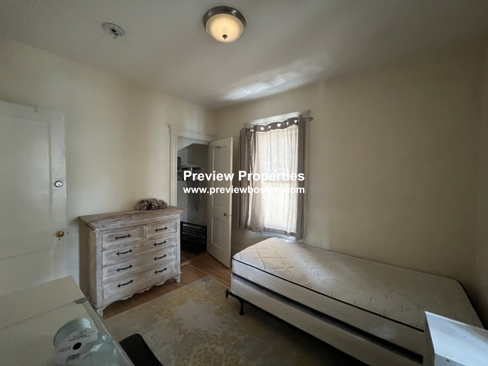 41 Hunnewell Ave, Brighton