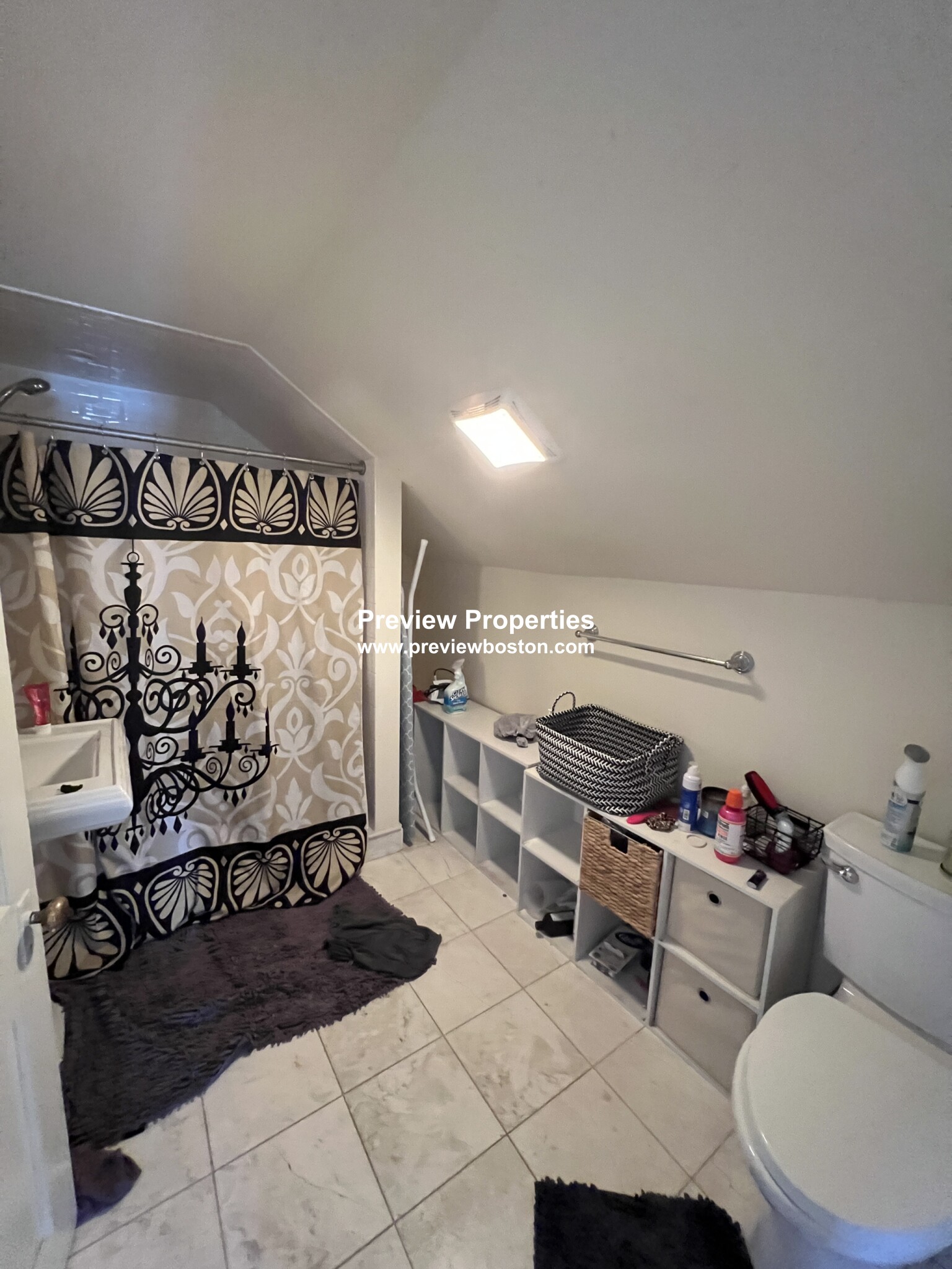 41 Hunnewell Ave, Brighton