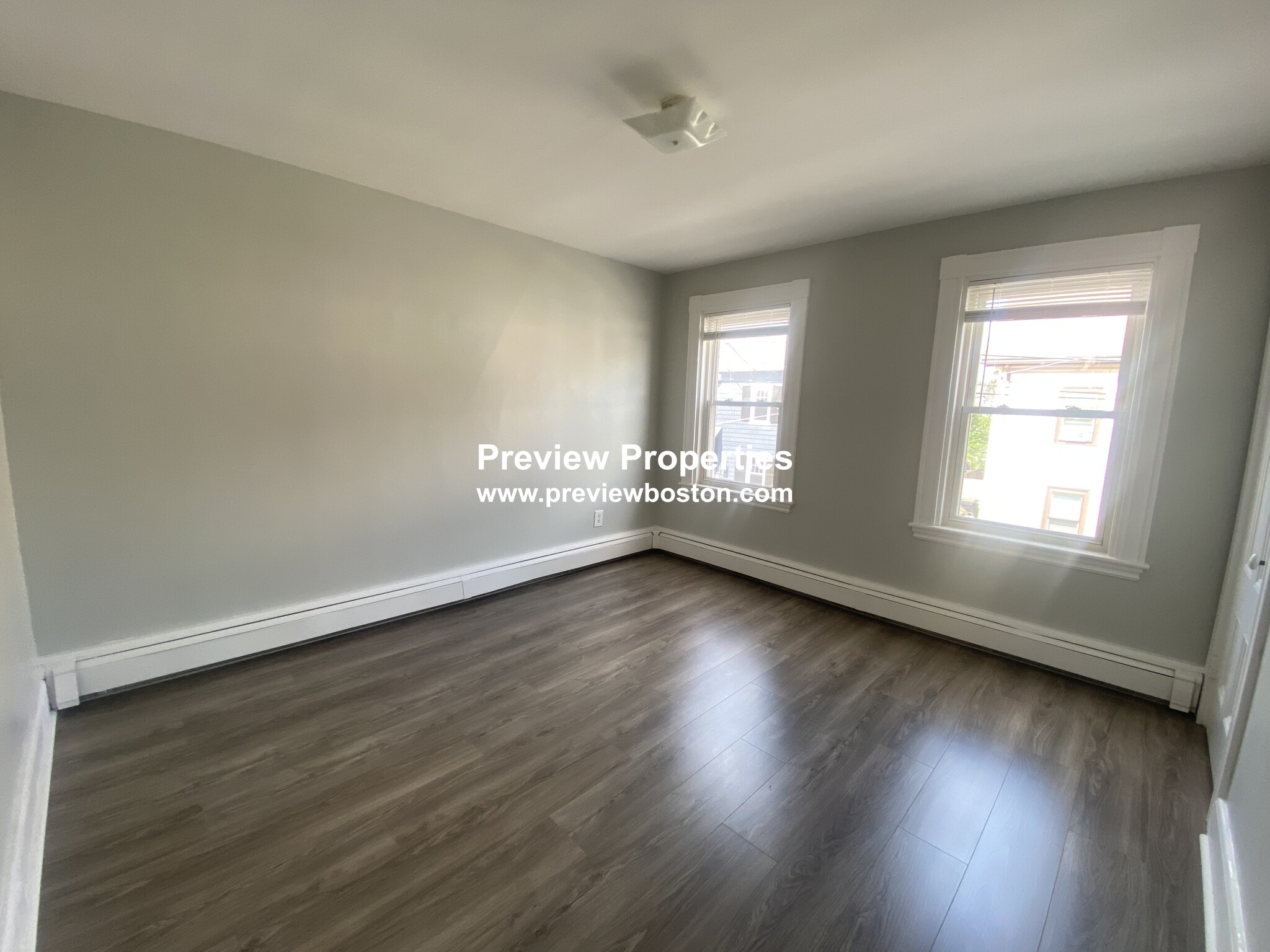 4 Swetts Ct, Watertown