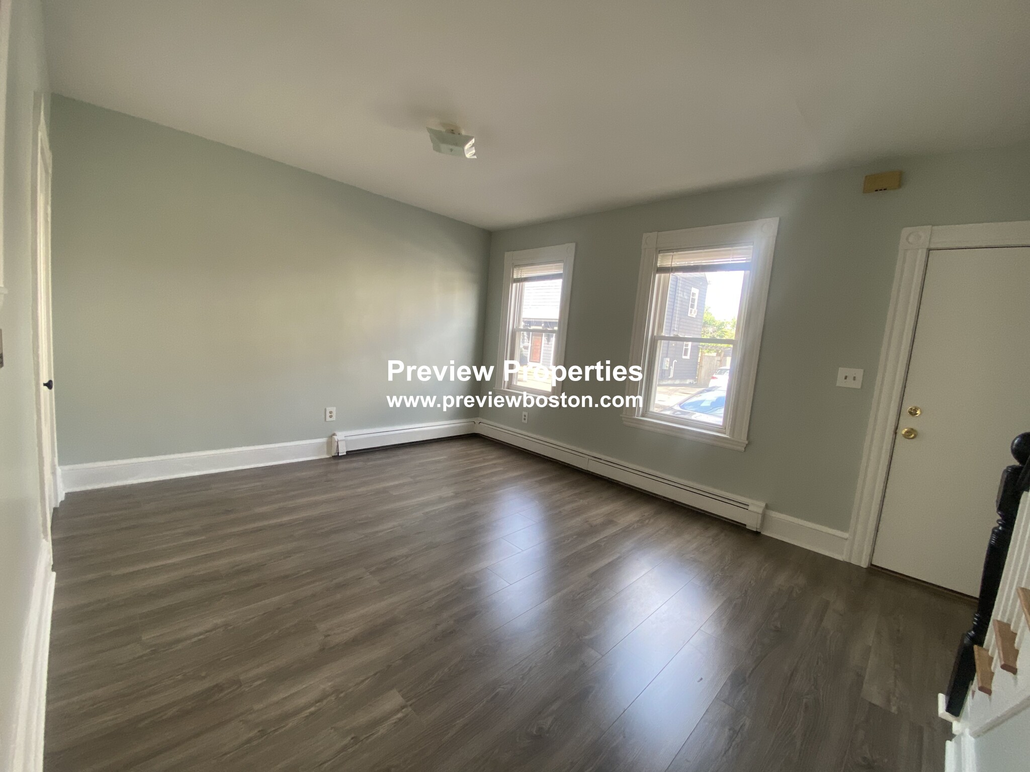 4 Swetts Ct, Watertown