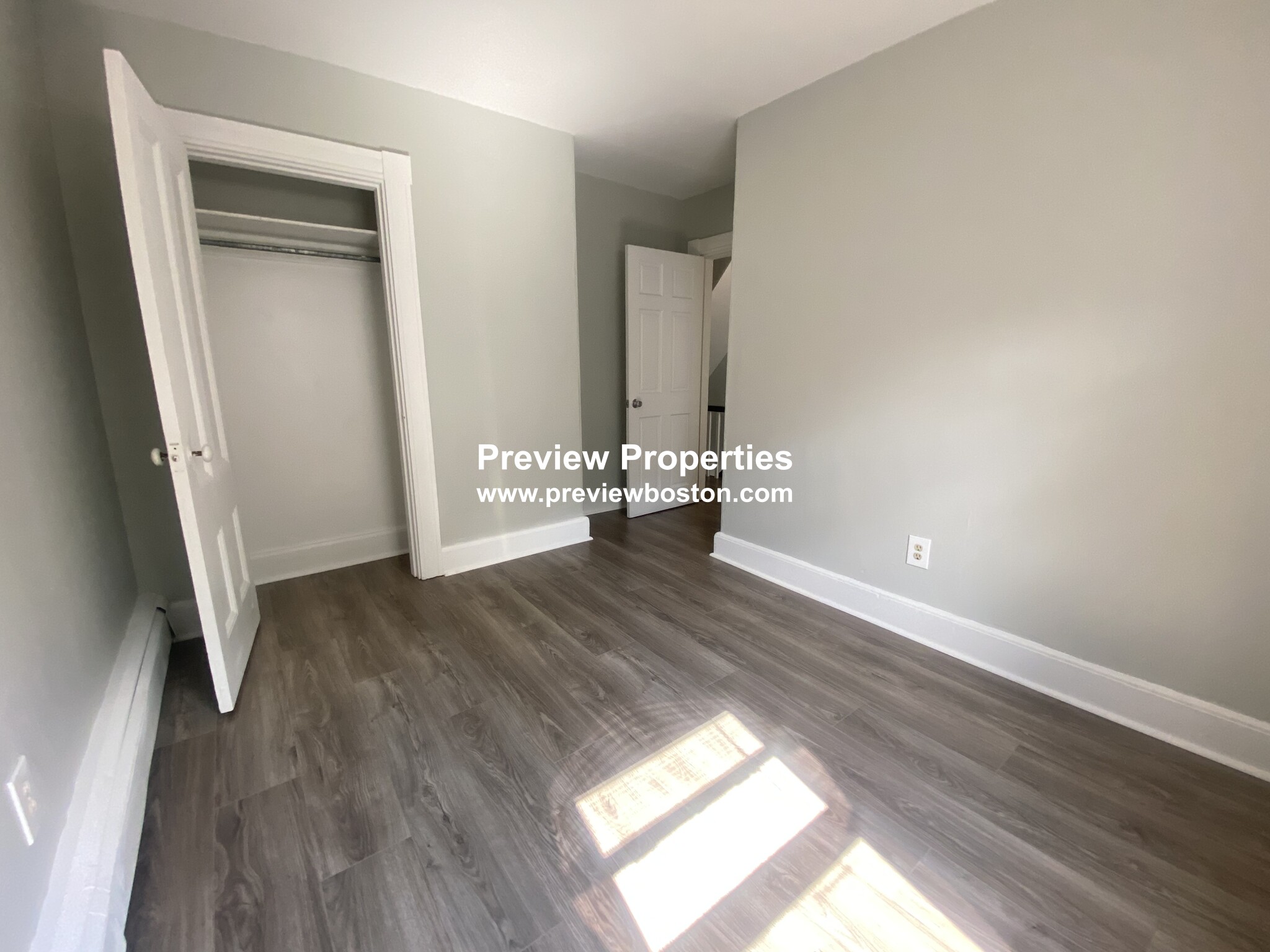 4 Swetts Ct, Watertown