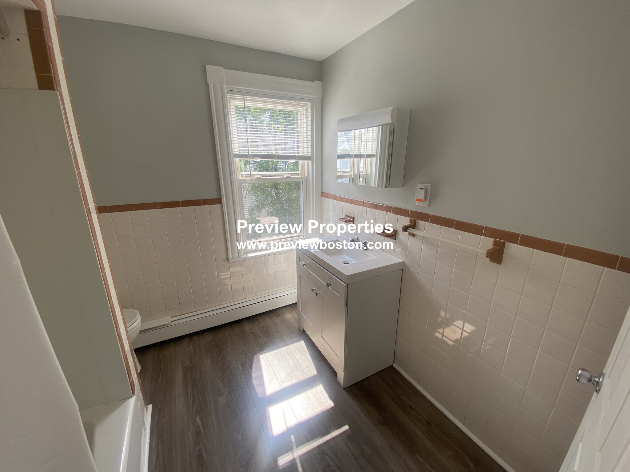 4 Swetts Ct, Watertown