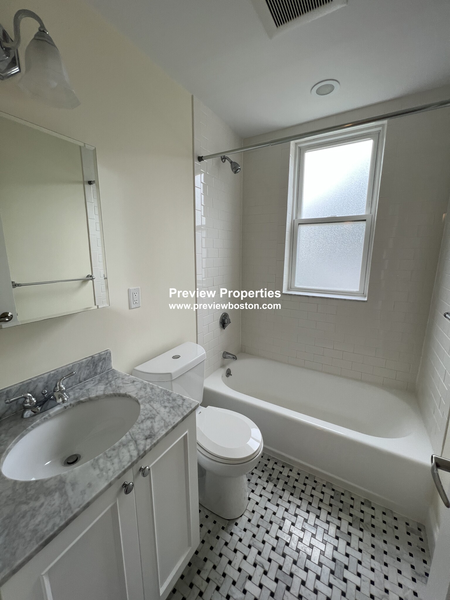 3 Chauncy St, Harvard Square