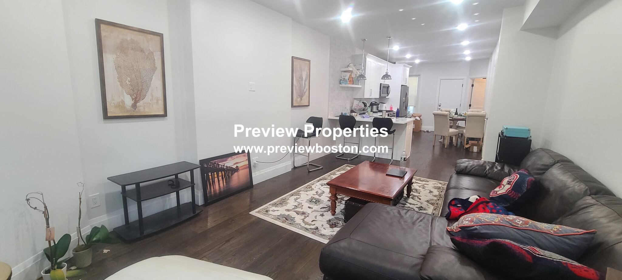 7 Strathmore Rd, Chestnut Hill