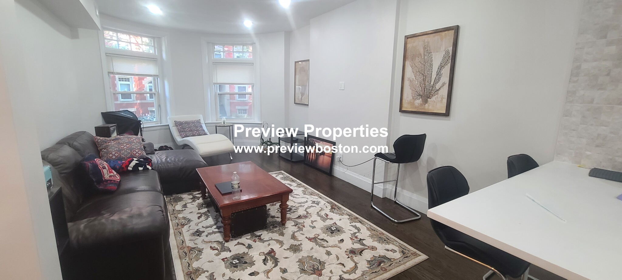 7 Strathmore Rd, Chestnut Hill