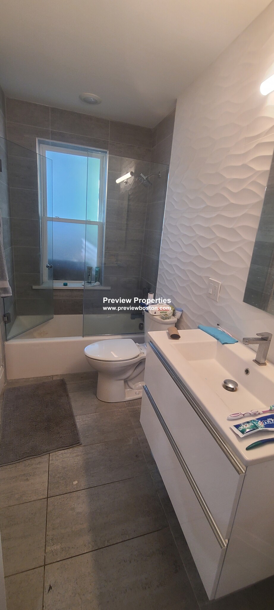 7 Strathmore Rd, Chestnut Hill