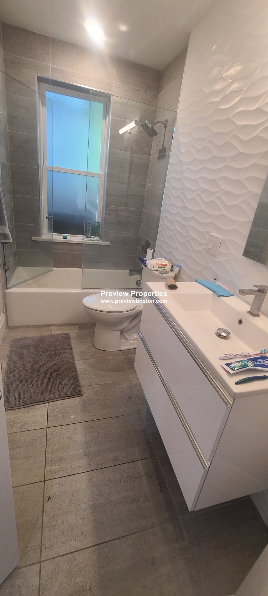 7 Strathmore Rd, Chestnut Hill