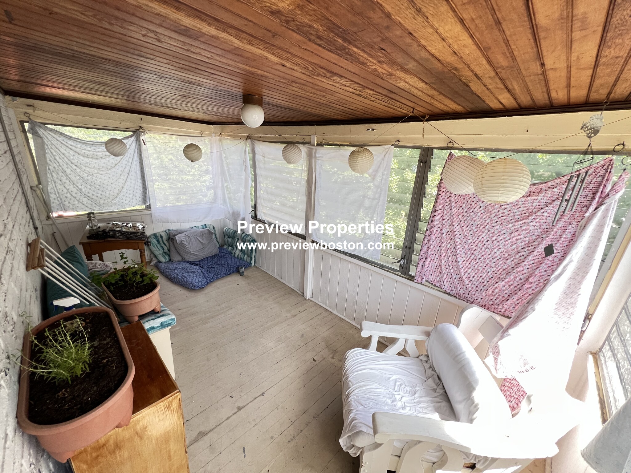 14 Caltha Rd, Brighton