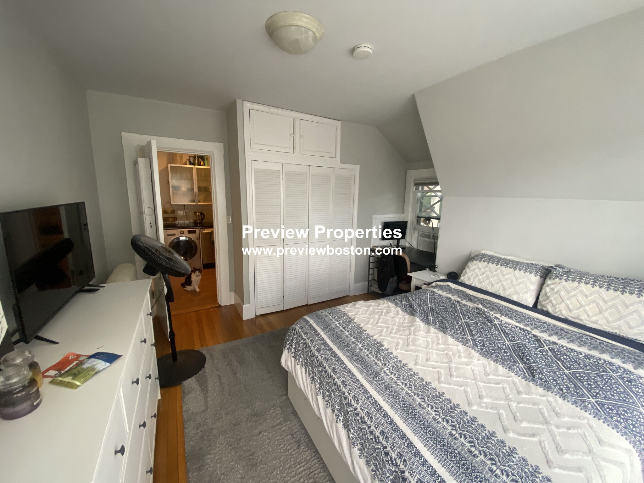 15 Braemore Rd, Brighton