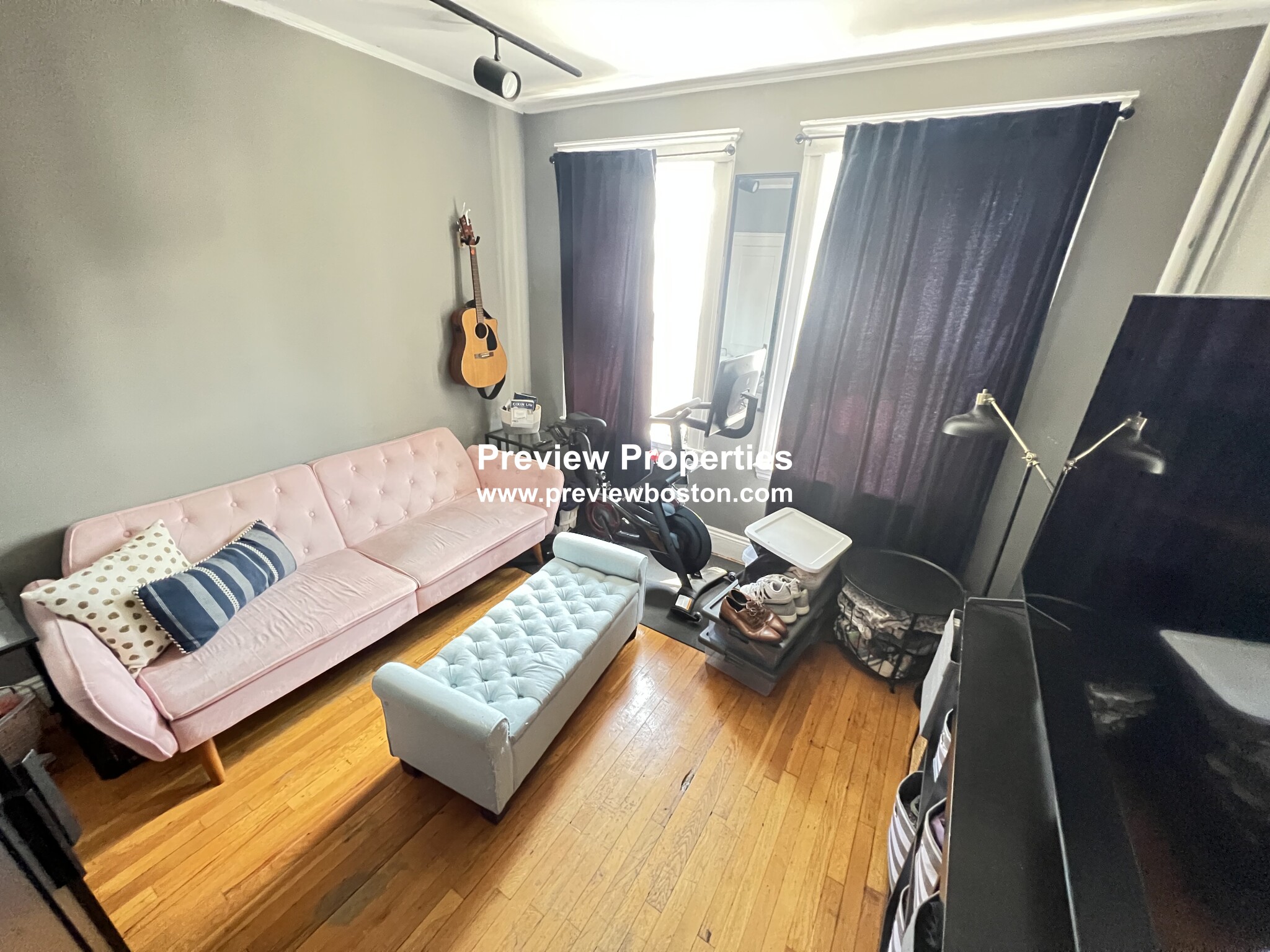 1572 Commonwealth Ave, Brighton