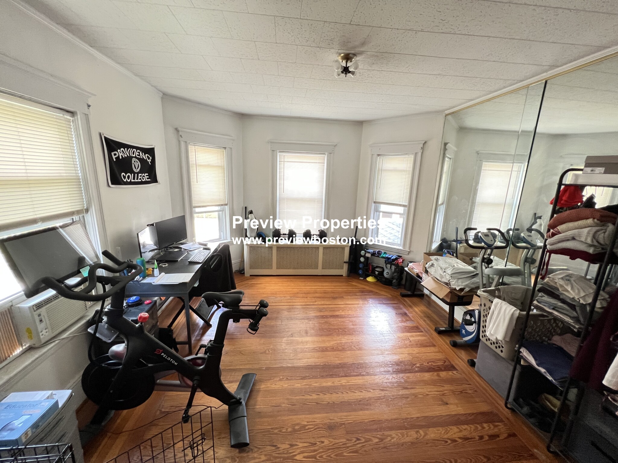 82 Chestnut Hill Ave, Brighton