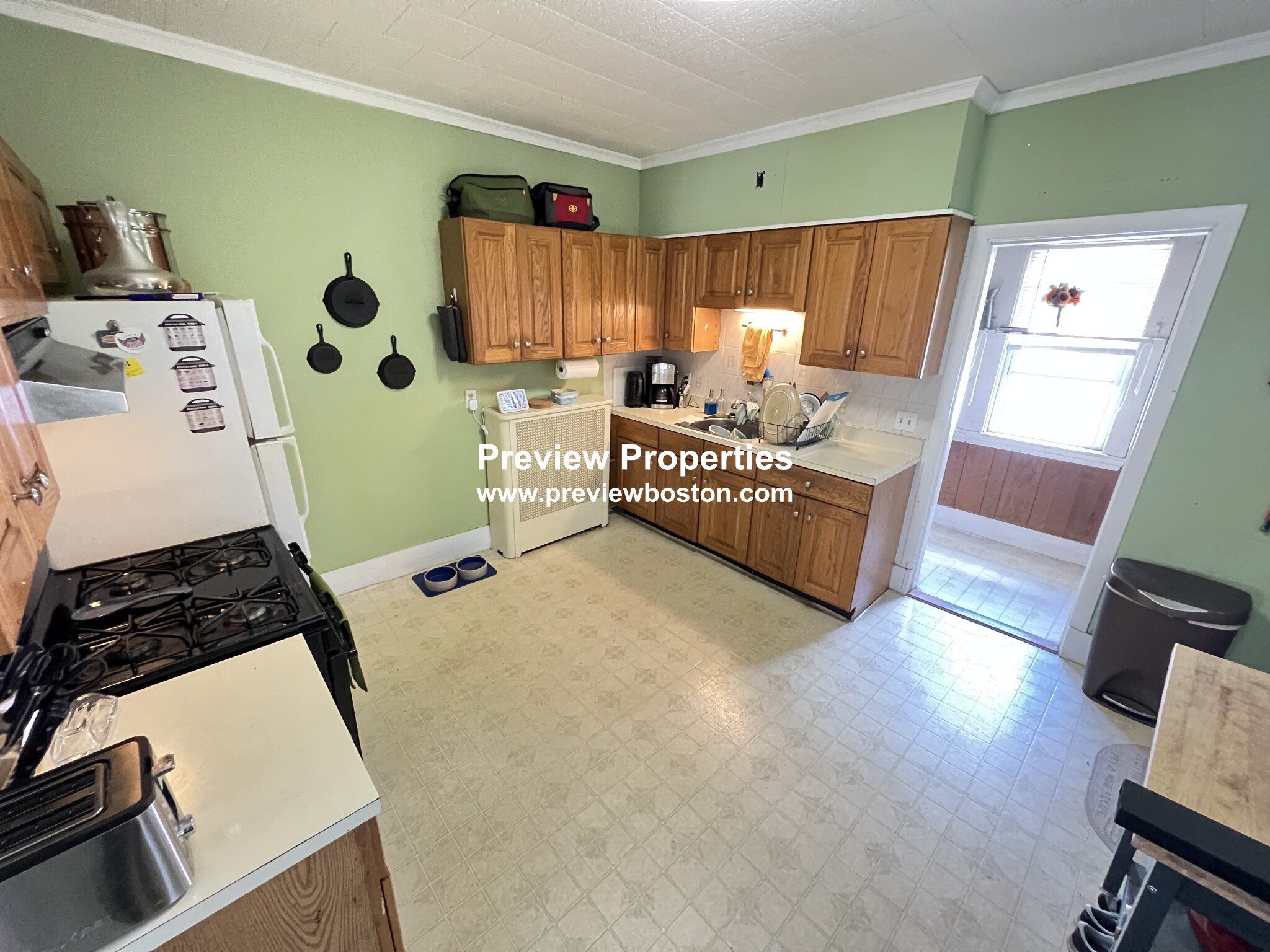 82 Chestnut Hill Ave, Brighton