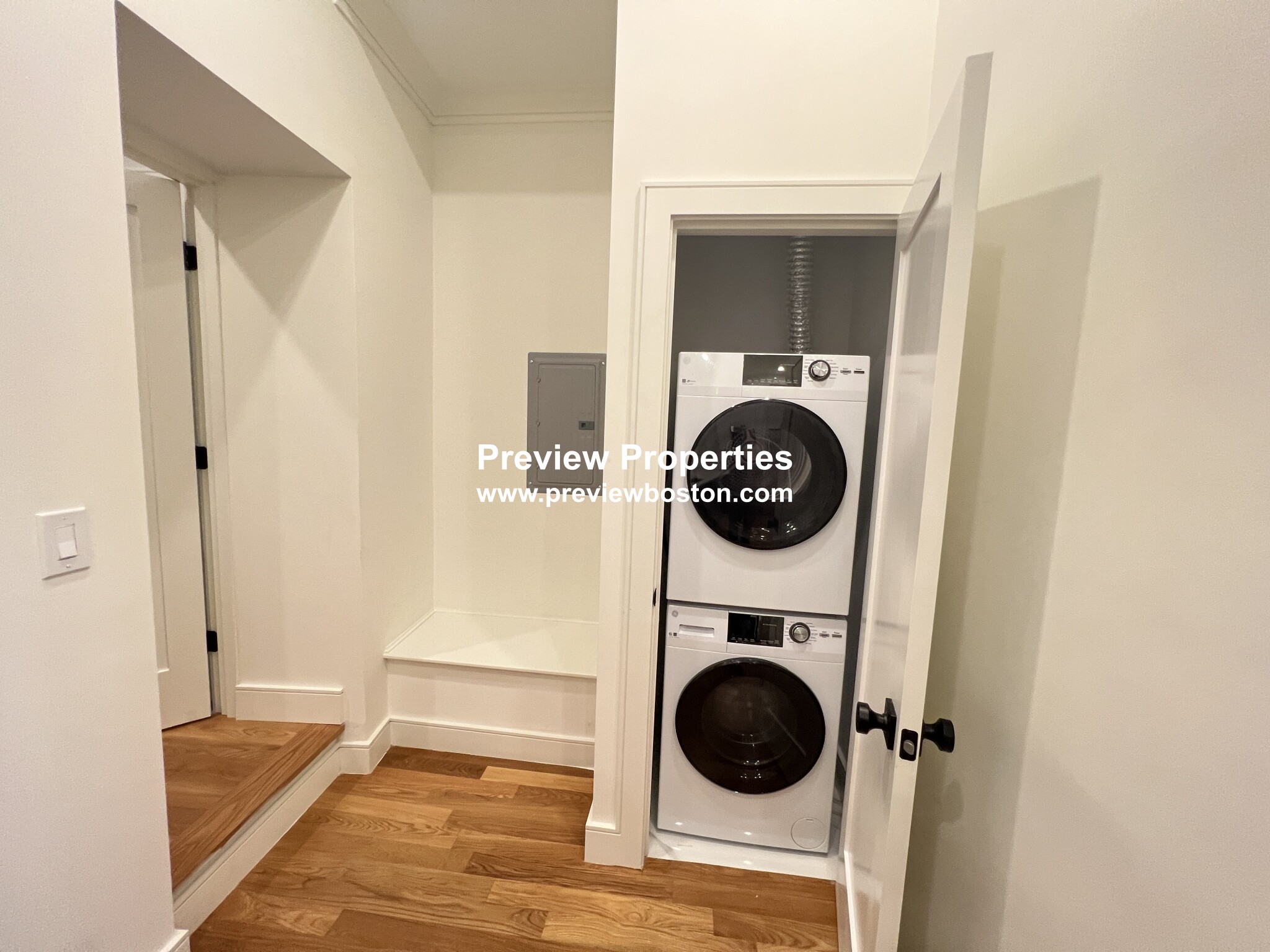 18 Grove St, Beacon Hill