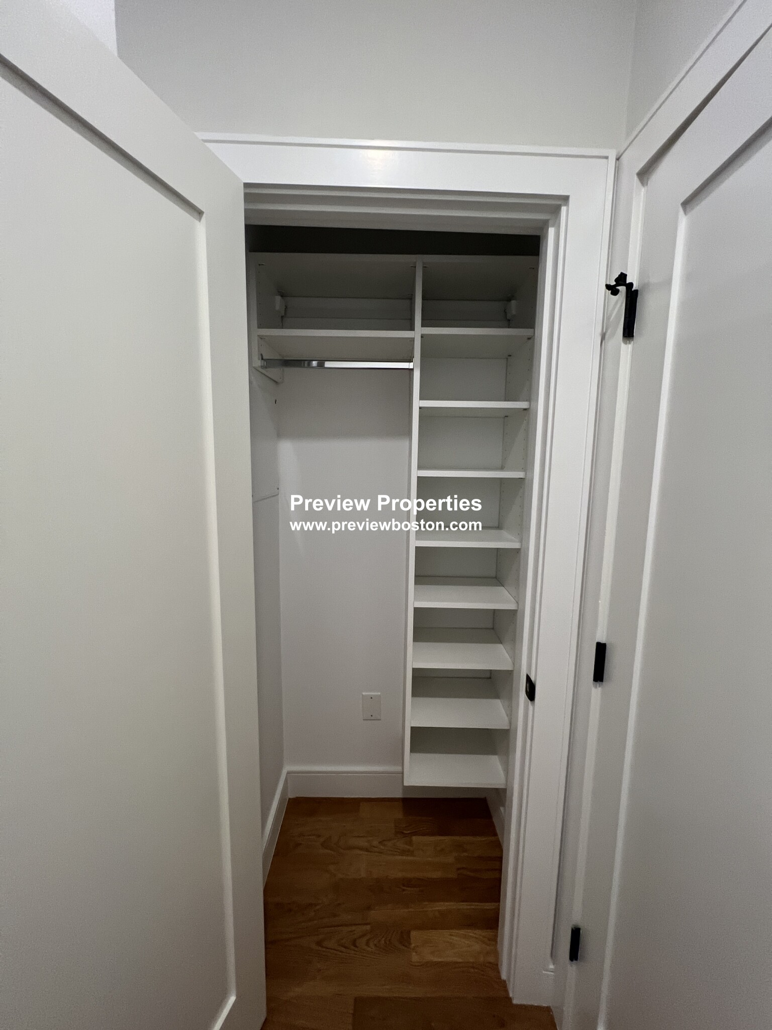 18 Grove St, Beacon Hill