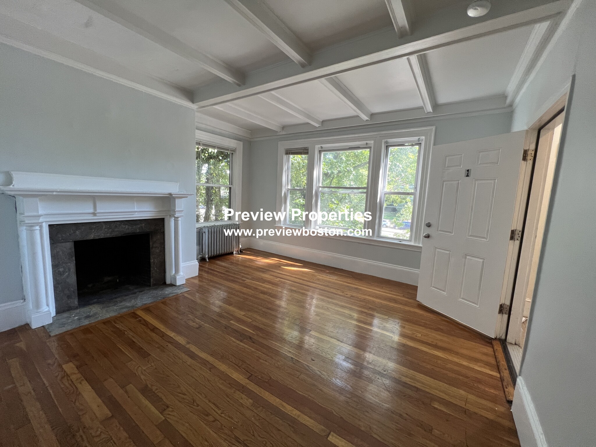 1789 Commonwealth Ave, Brighton