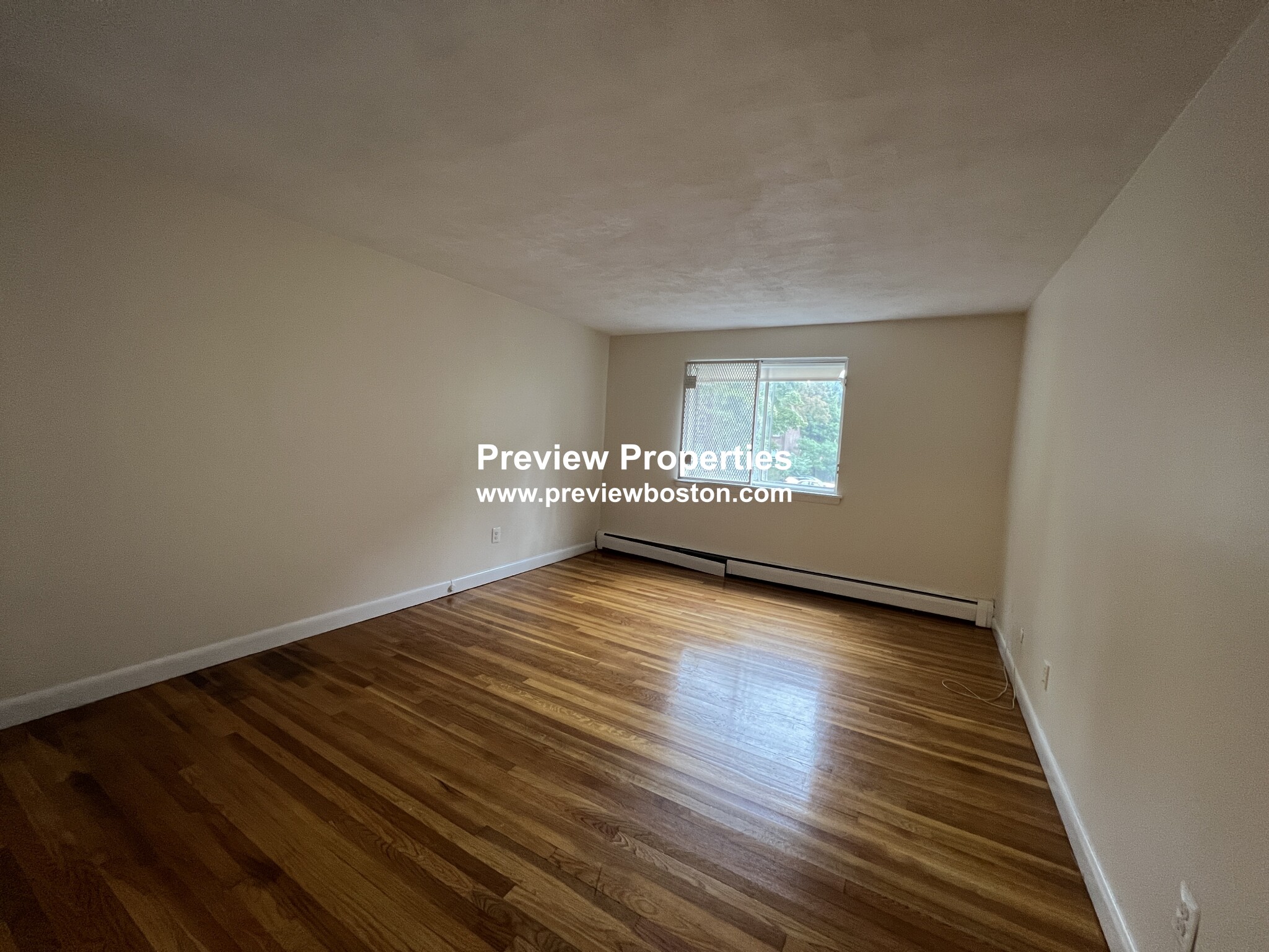 75 Gardner St, Allston