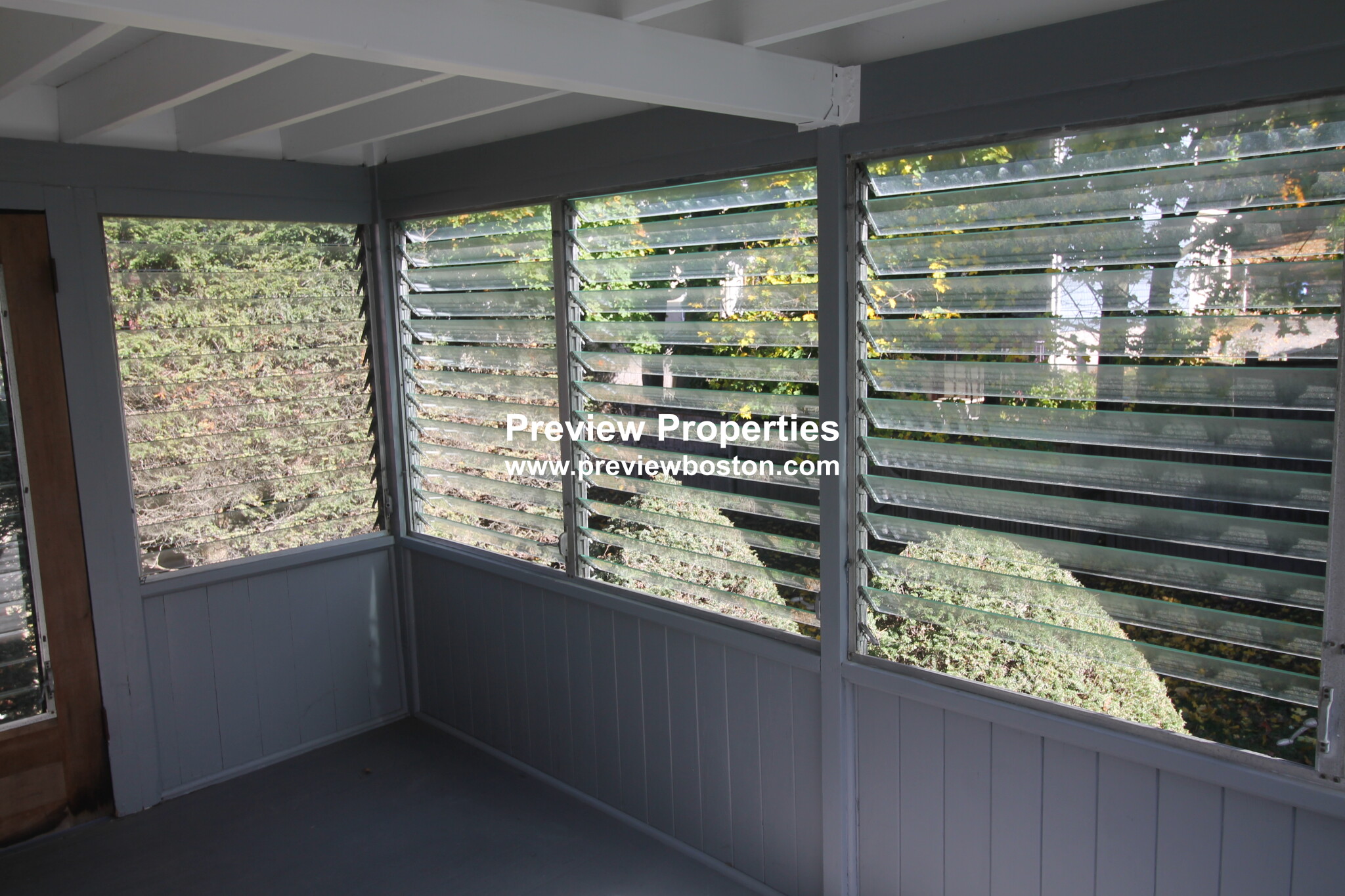 14 Caltha Rd, Chestnut Hill