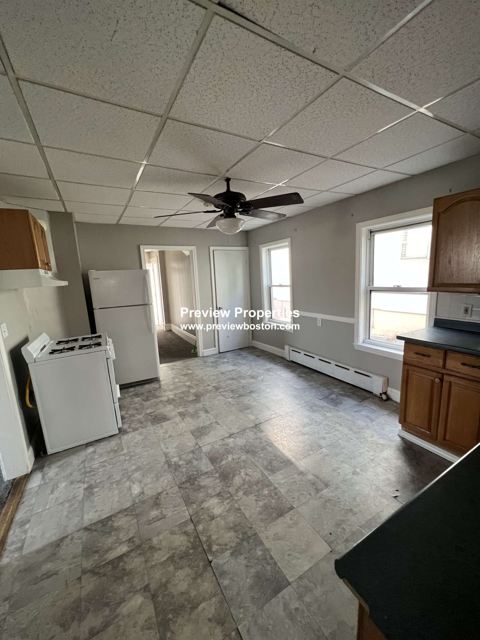 696 Broadway, Everett