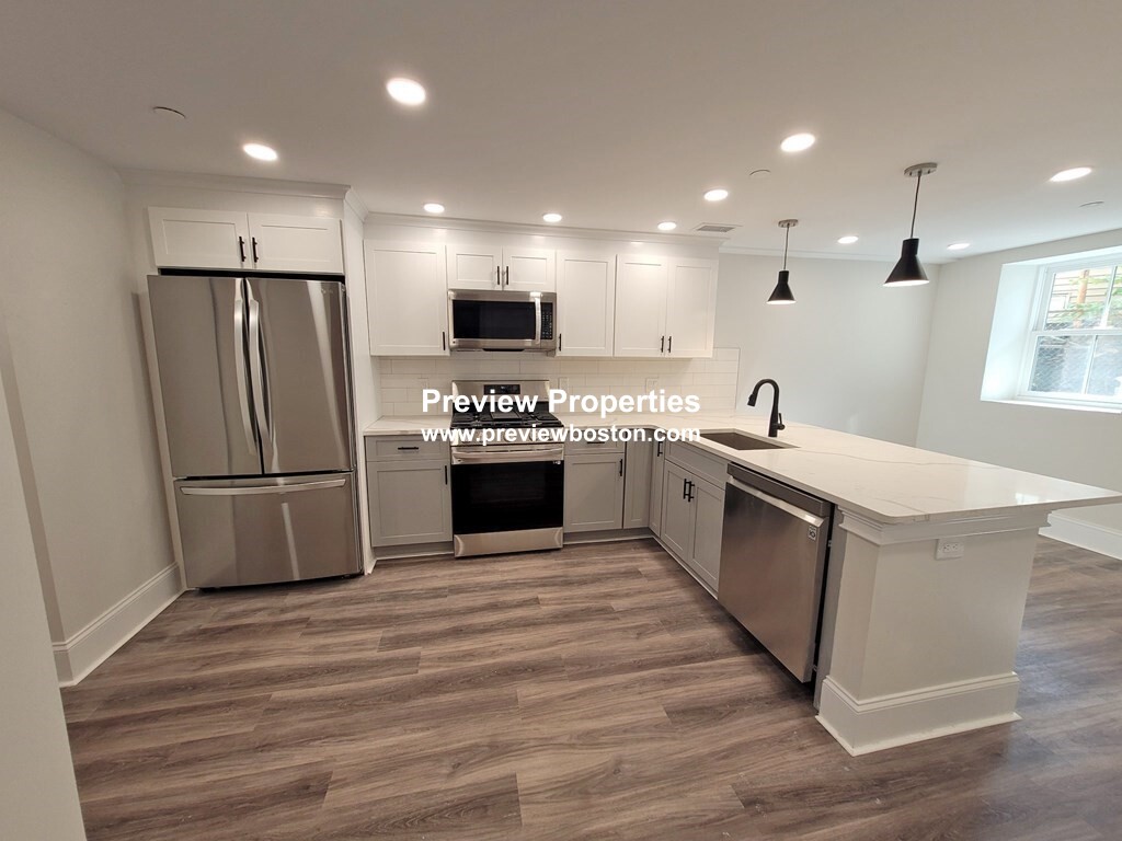 79 White St, East Boston