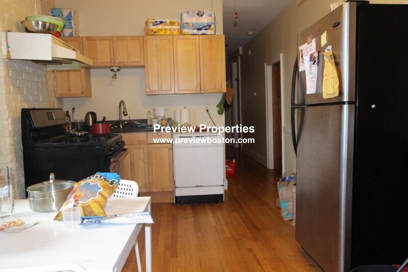 86 Hammond St, South End