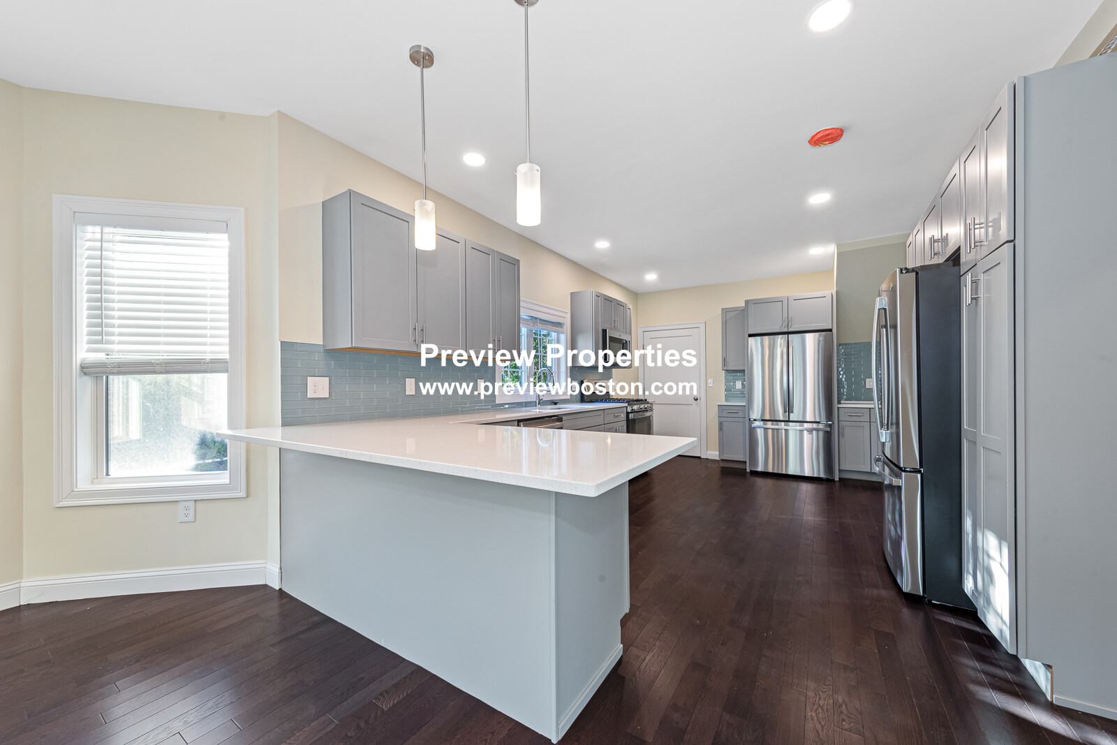 62 Bradbury Ave, Medford