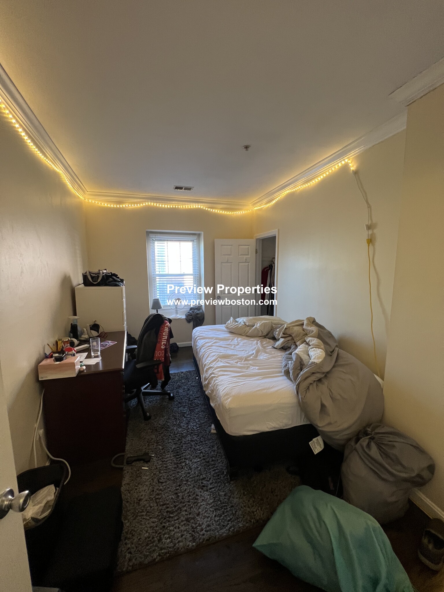 712 Shawmut Ave, South End