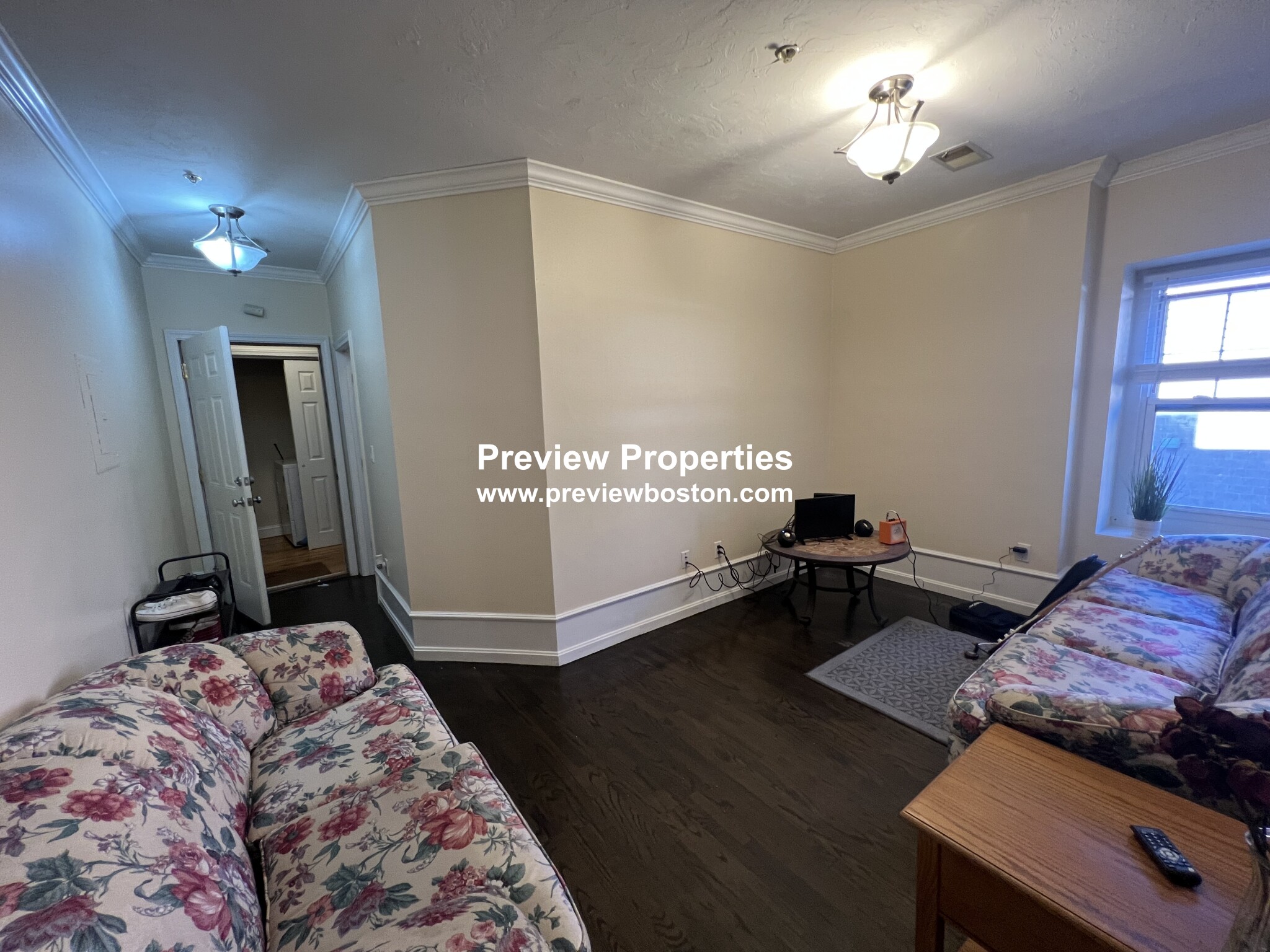 712 Shawmut Ave, South End