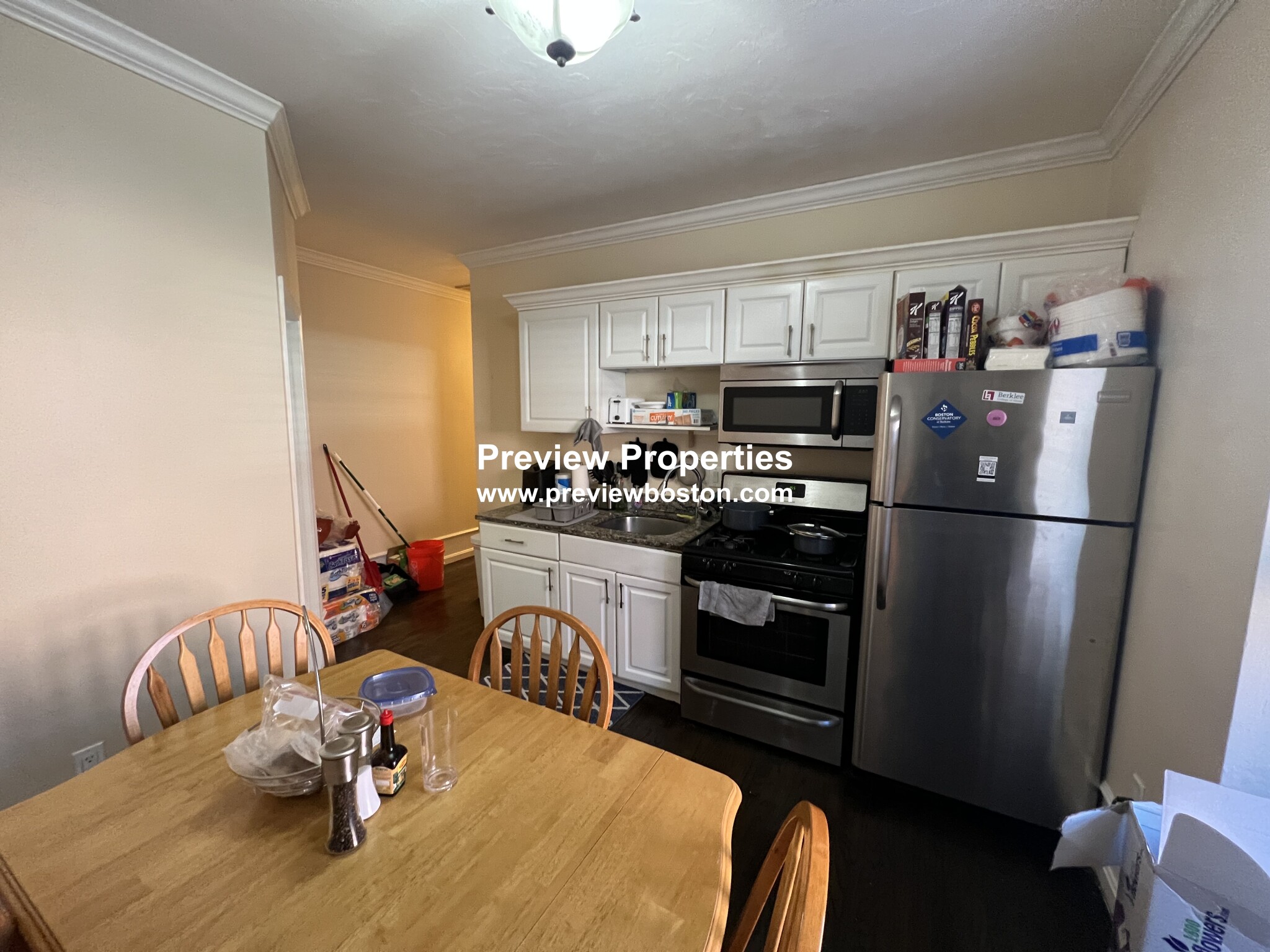 712 Shawmut Ave, South End