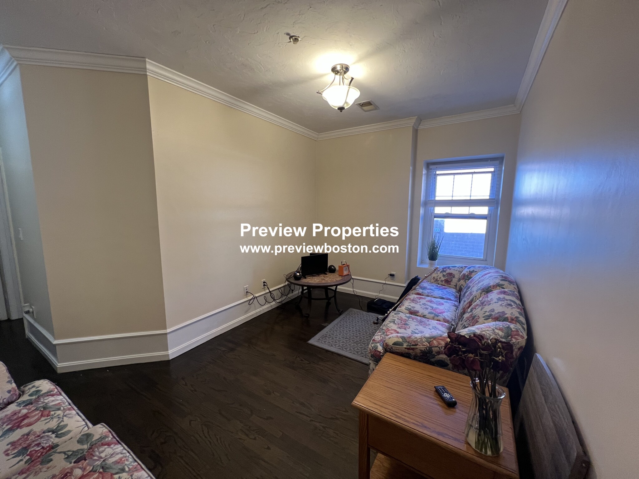 712 Shawmut Ave, South End