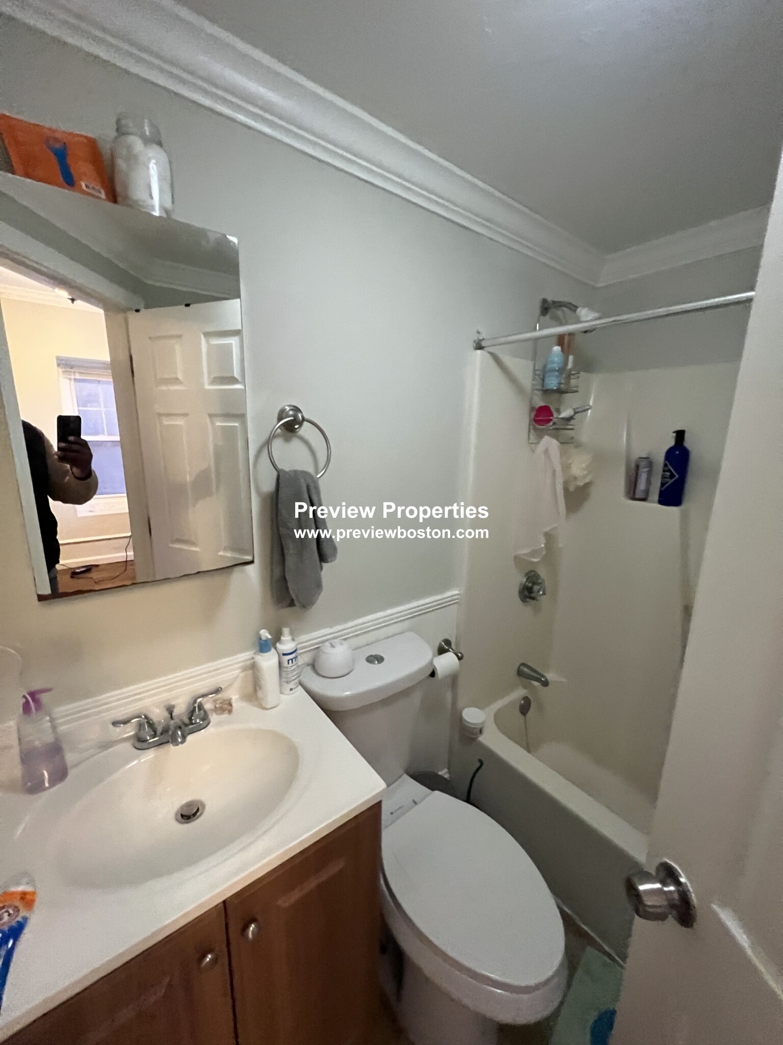 712 Shawmut Ave, South End