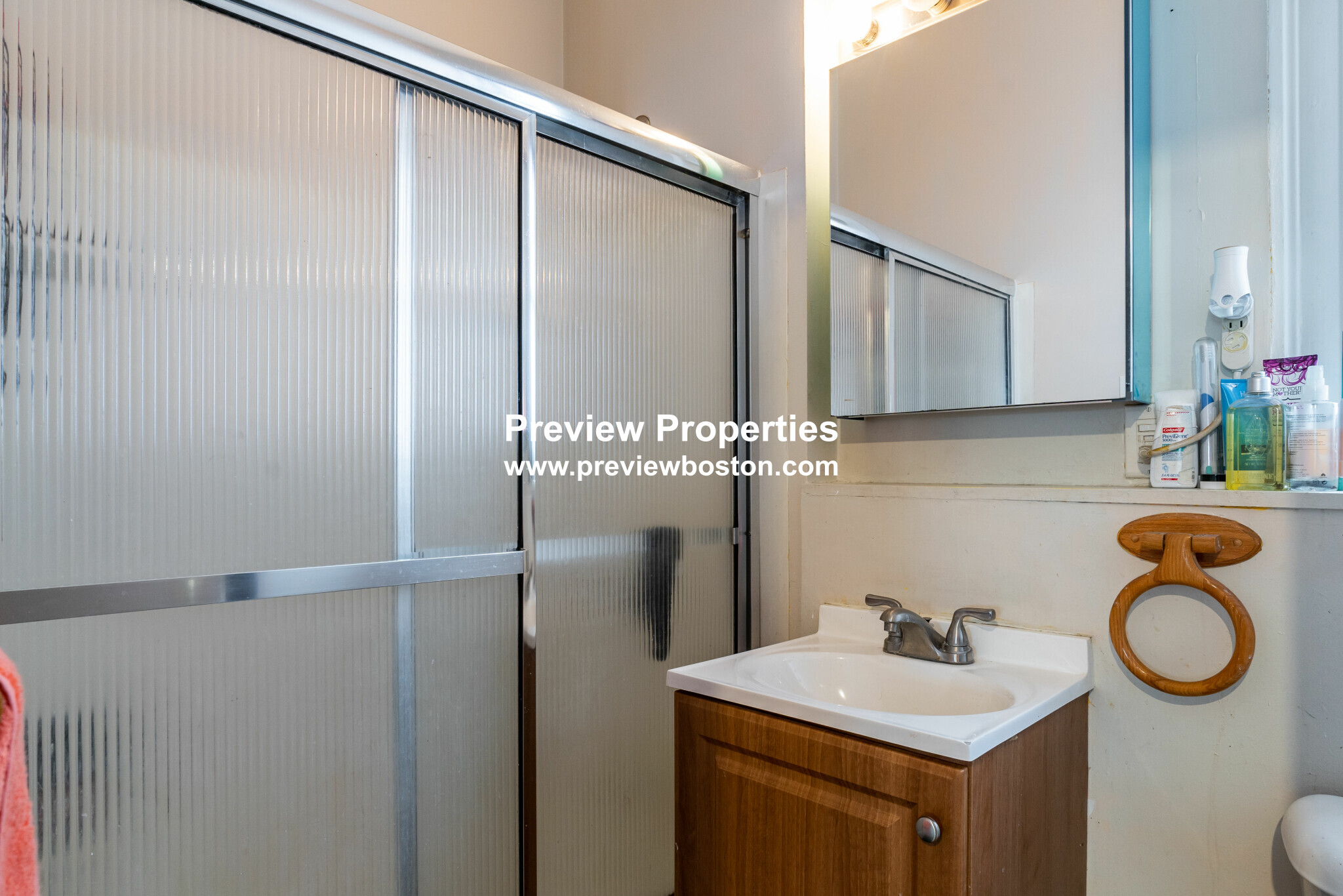 11 Reedsdale St, Allston