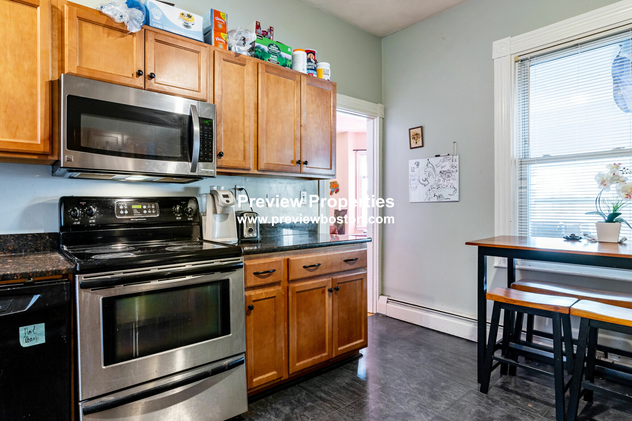 11 Reedsdale St, Allston