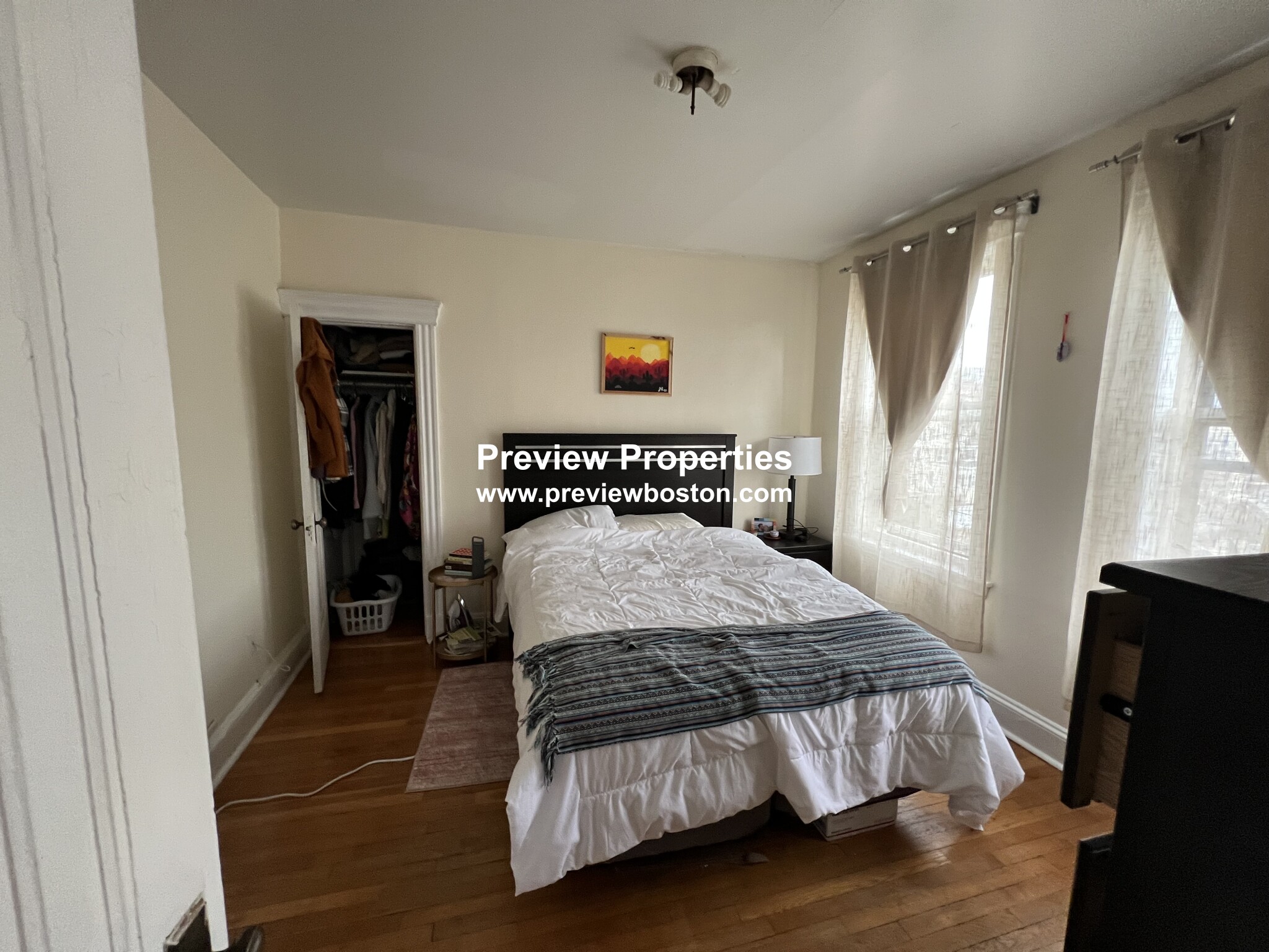 70 Strathmore Rd, Brighton