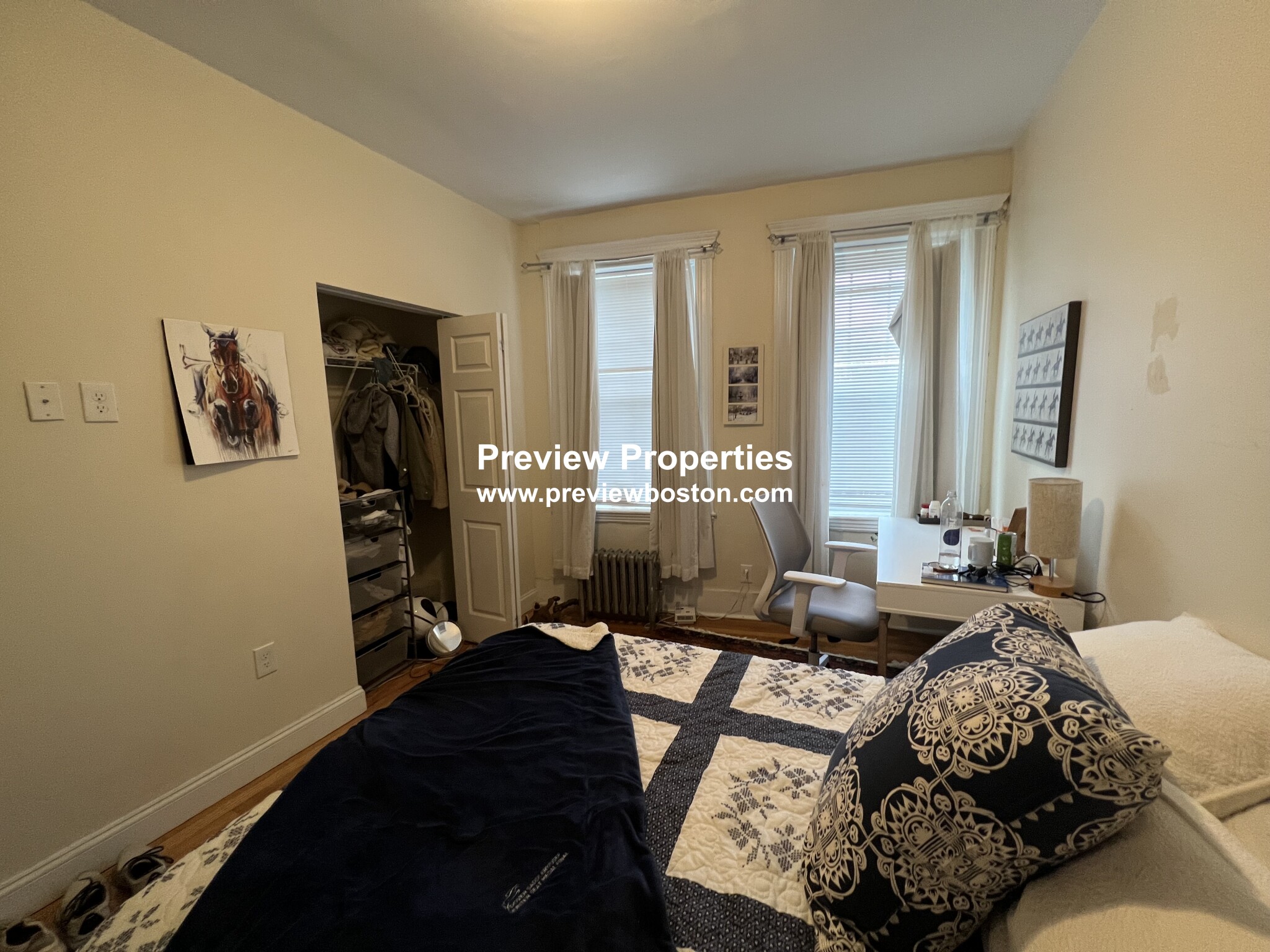 1872 Commonwealth Ave, Washington Square