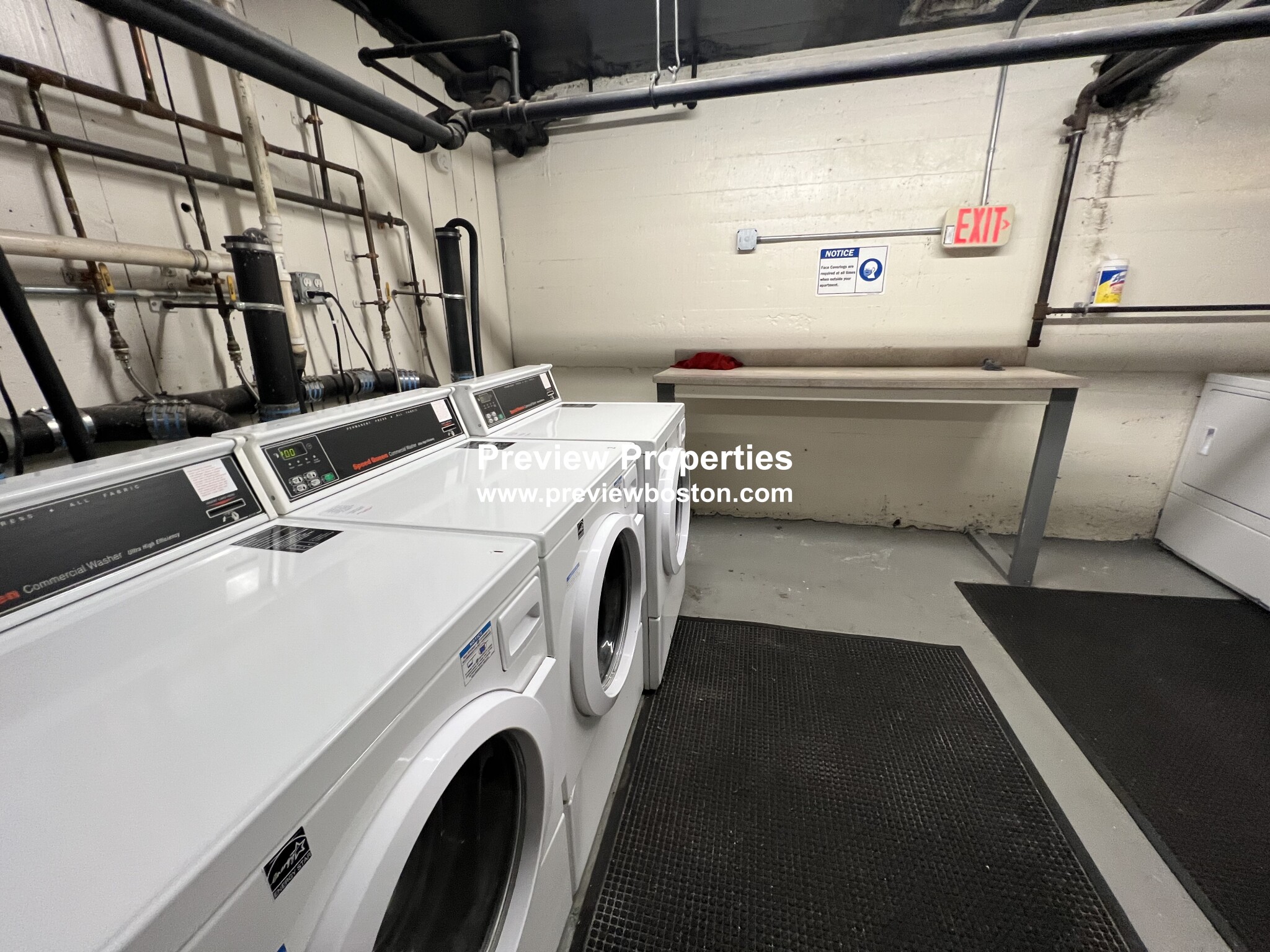 2003 Commonwealth Ave, Brighton