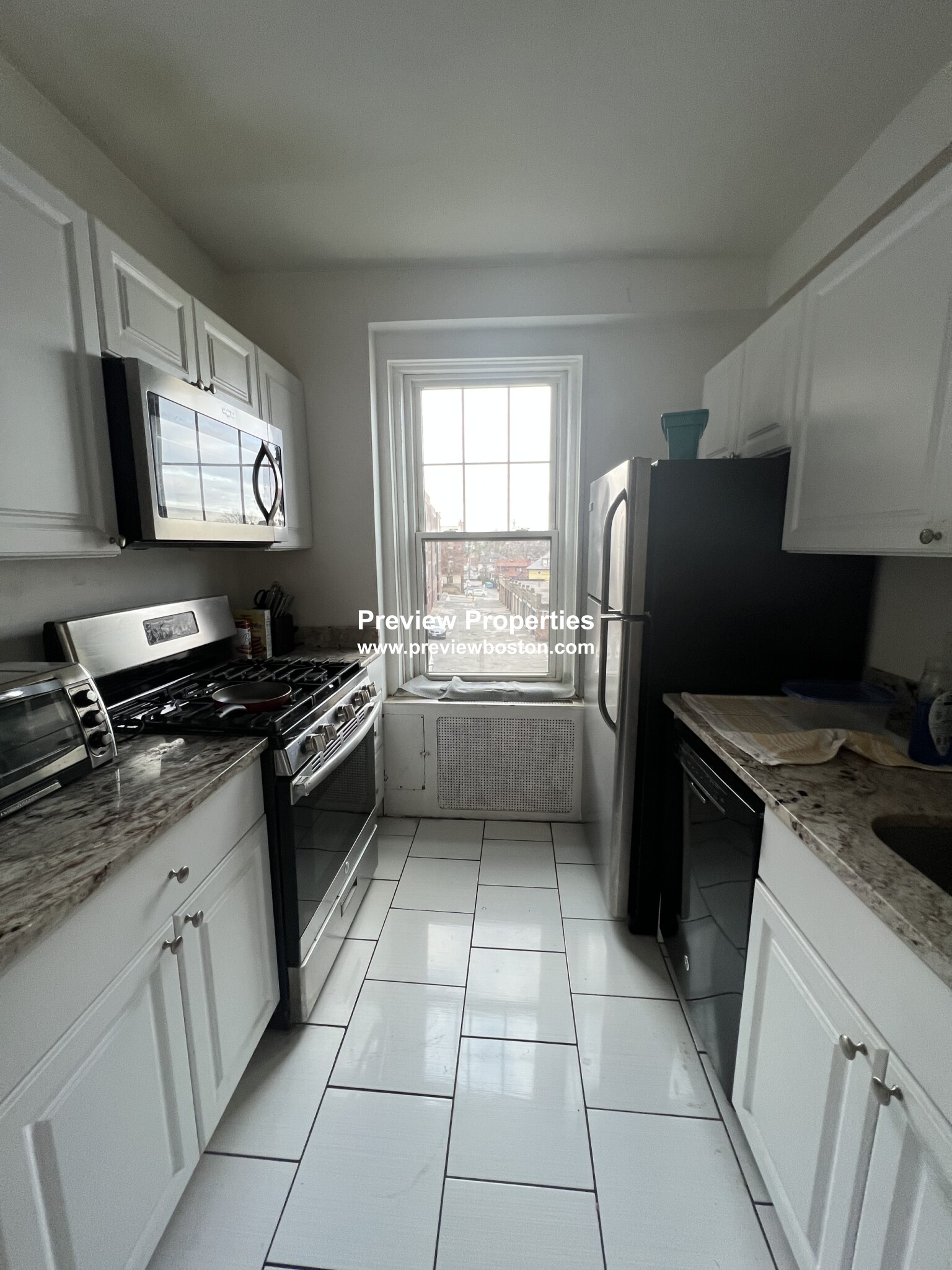 2003 Commonwealth Ave, Brighton