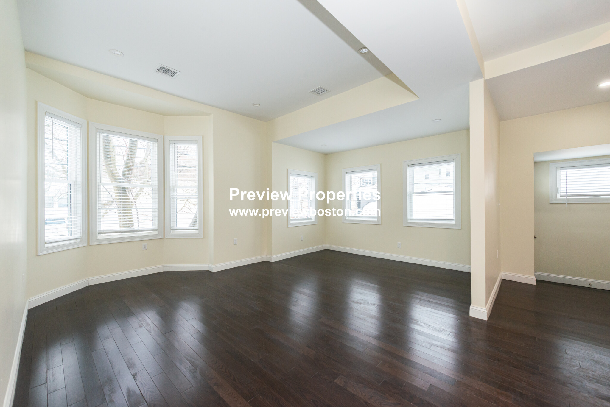 11 Marion St, Medford