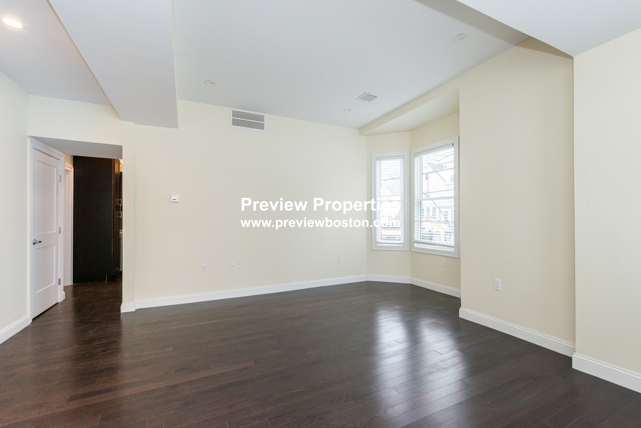 11 Marion St, Medford