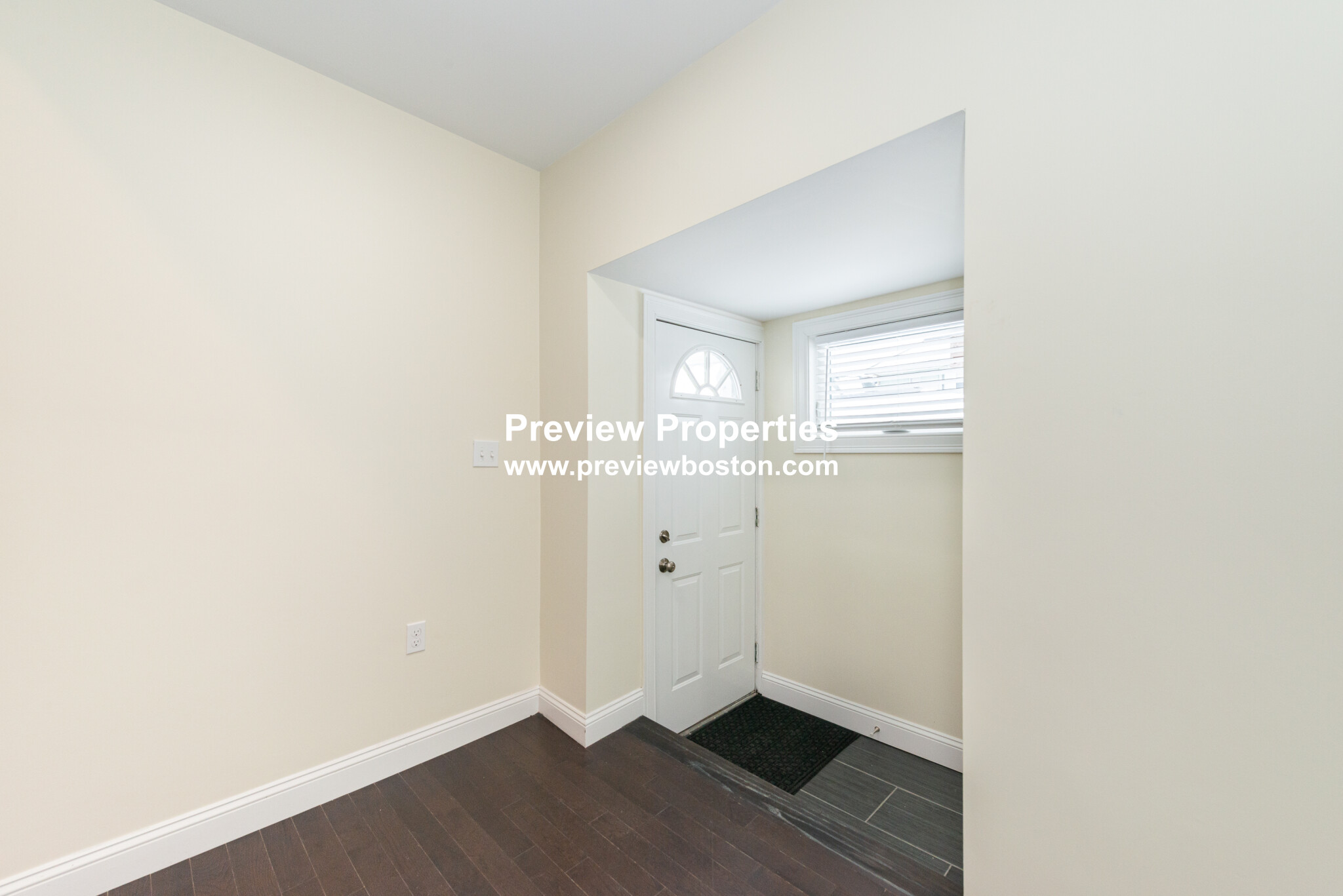 11 Marion St, Medford