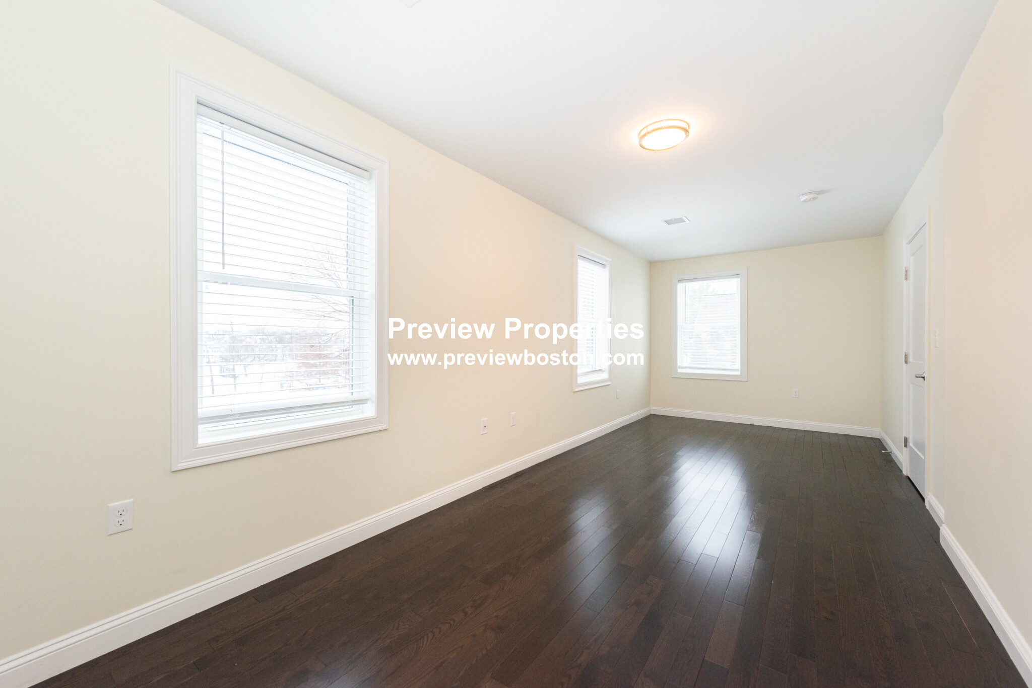 11 Marion St, Medford